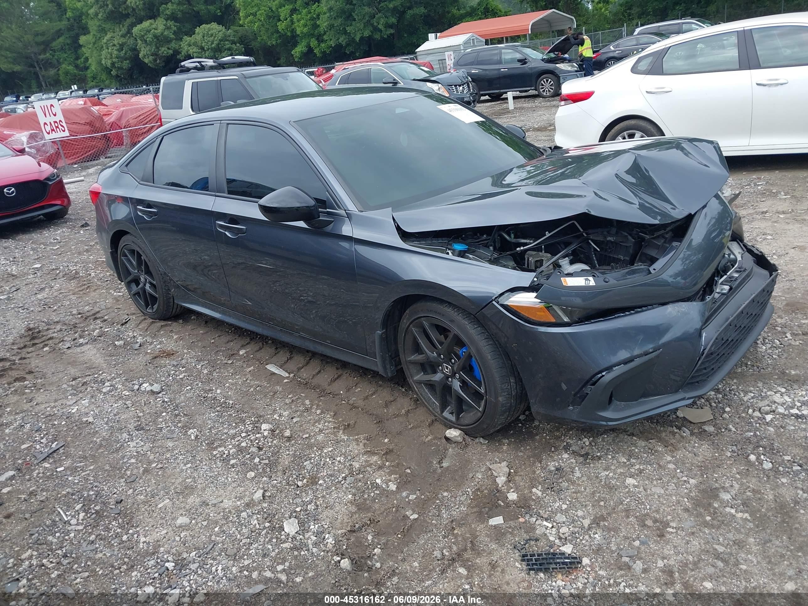 2024 Honda Civic Sport, VIN 2HGFE2F57RH548551 — Front end