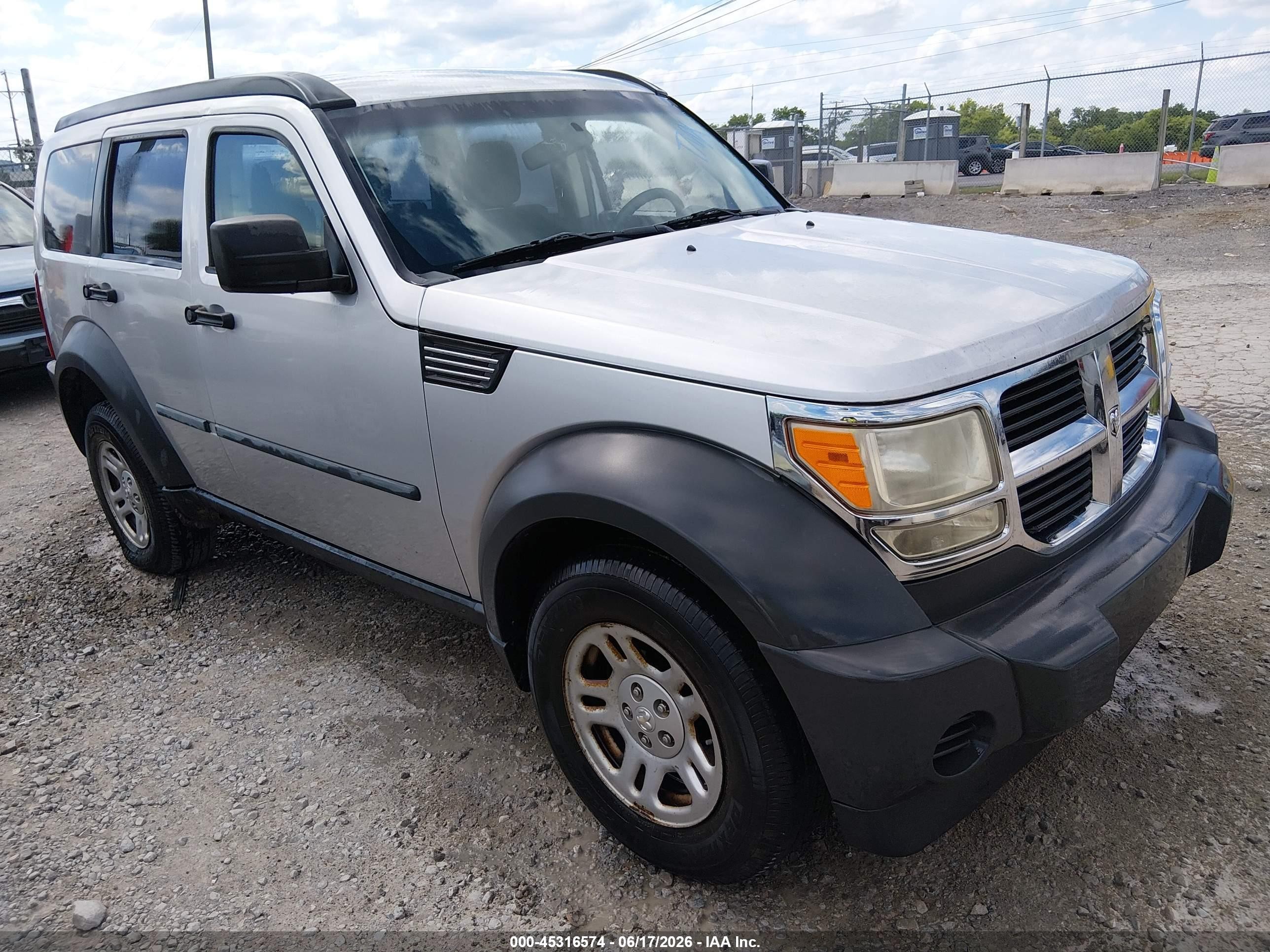 2008 Dodge Nitro SXT, VIN 1D8GU28K98W188564 — Normal wear
