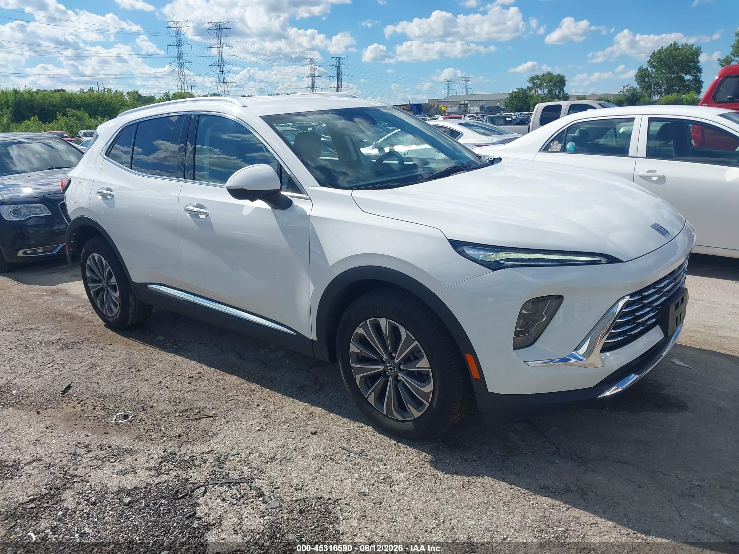 2025 Buick Envision Preferred, VIN LRBFZKE47SD036544 — Зад