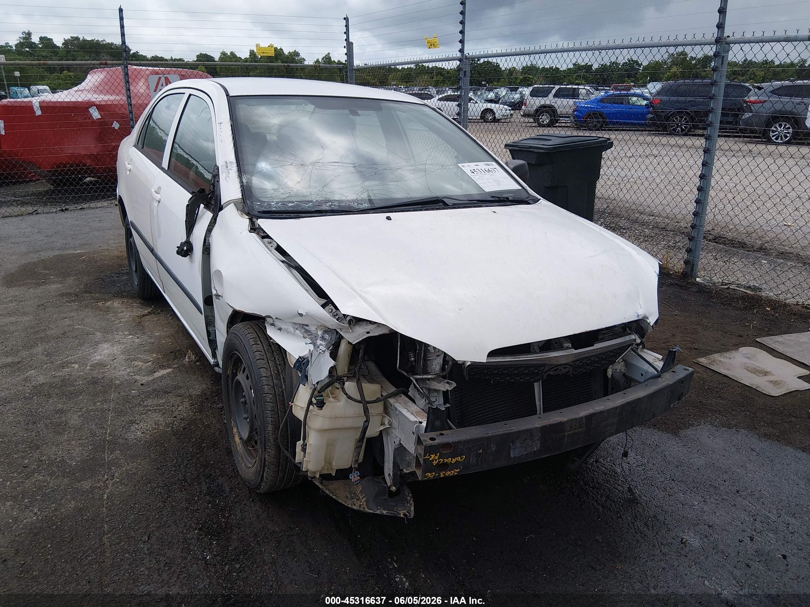 2008 Toyota Corolla CE, VIN 1NXBR32E18Z021562 — Front end