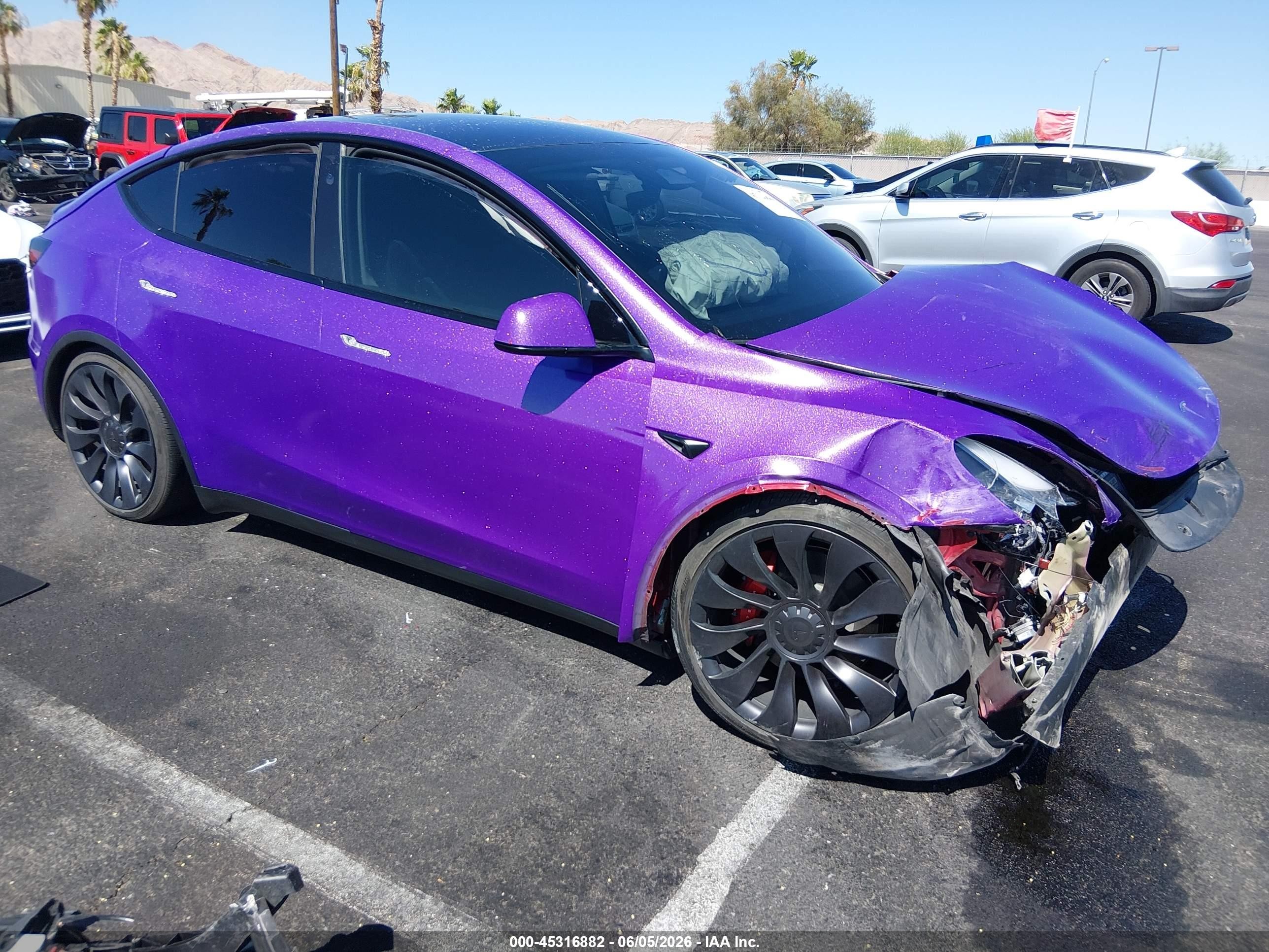 2024 Tesla Model Y Performance, VIN 7SAYGDEF4RF158975 — Front end