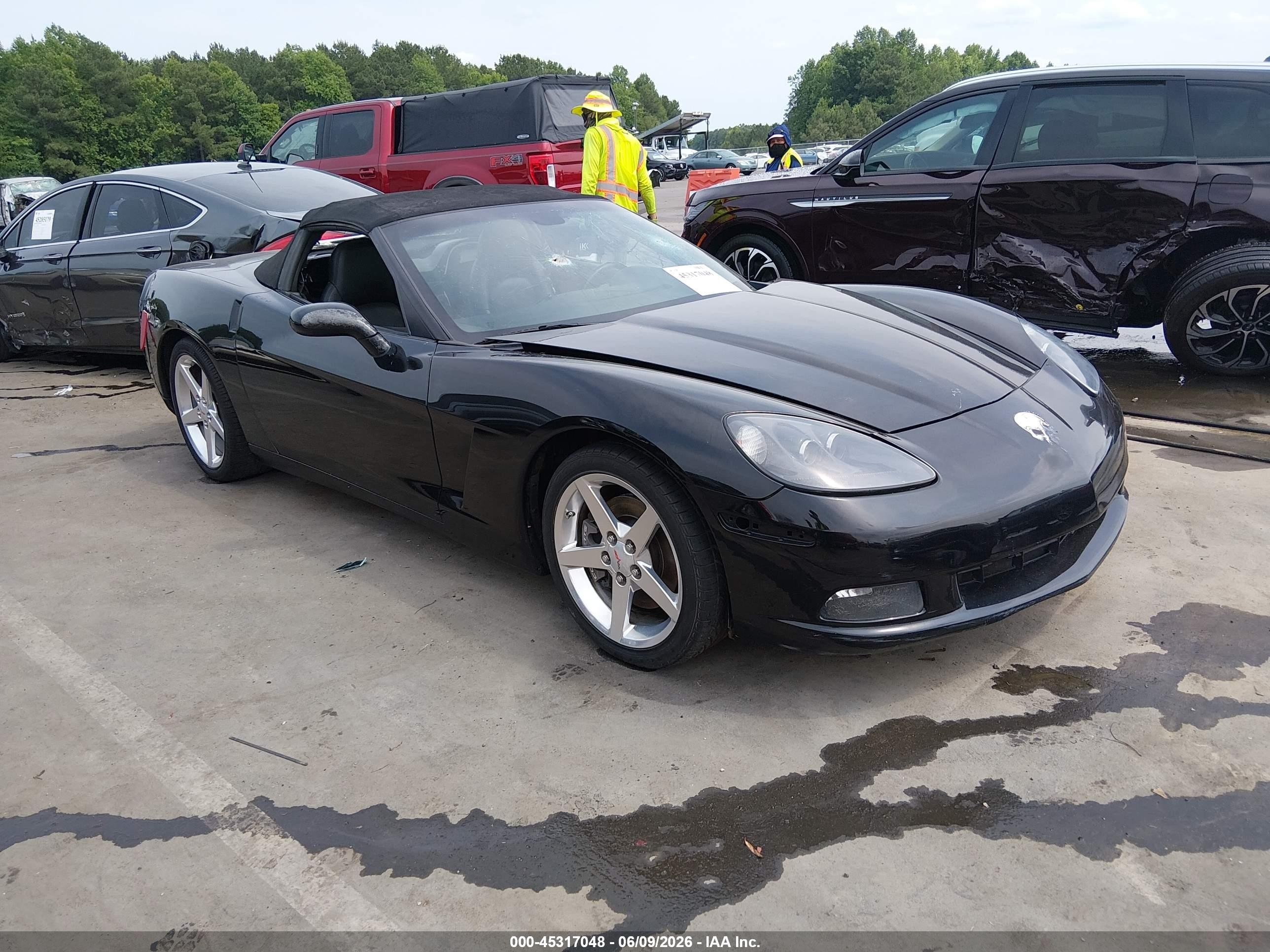 2005 Chevrolet Corvette, VIN 1G1YY34U455117125 — Vandalism
