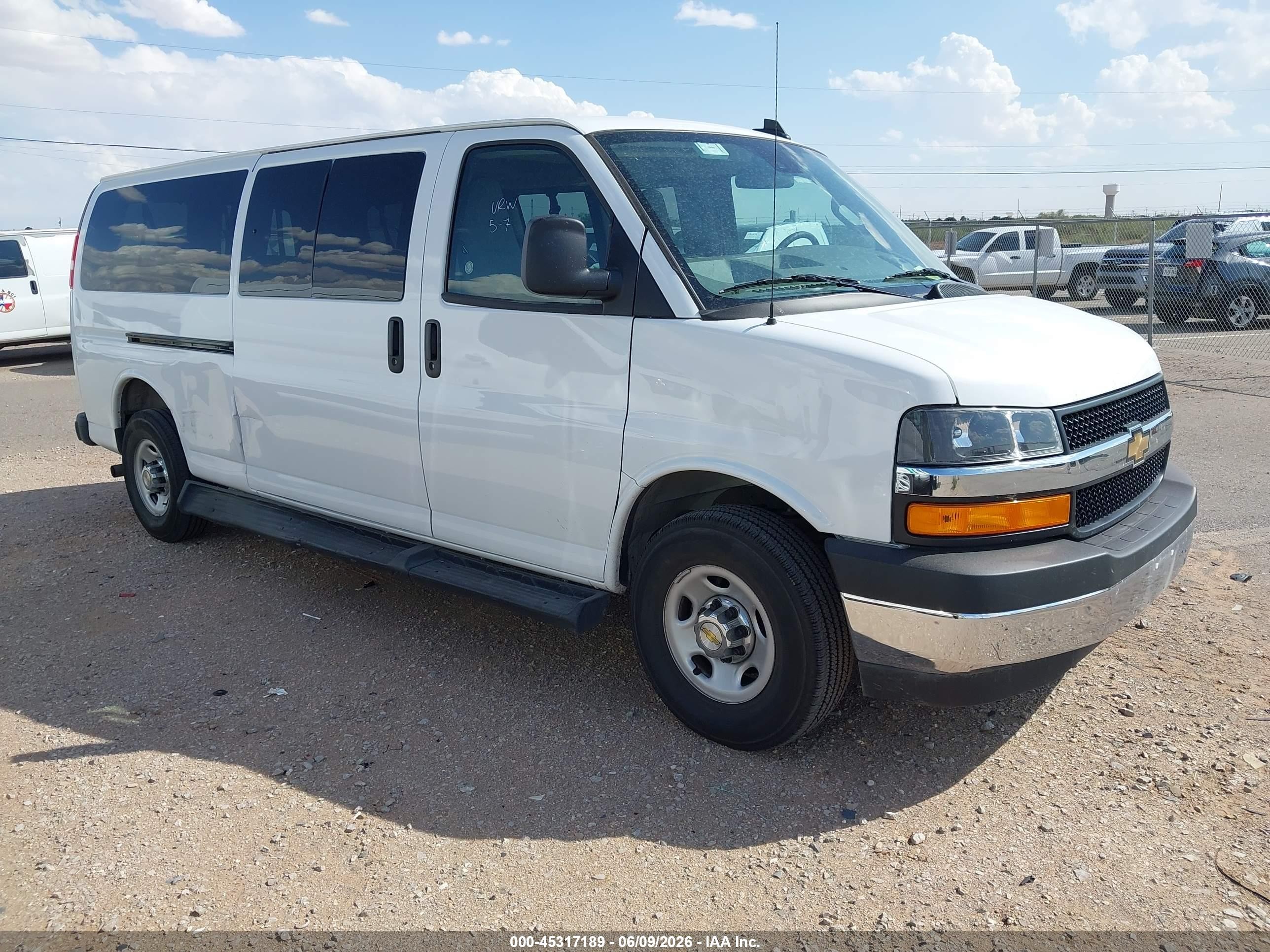 2025 Chevrolet Express Passenger LT, VIN 1GAZGPFP9S1261116 — Side
