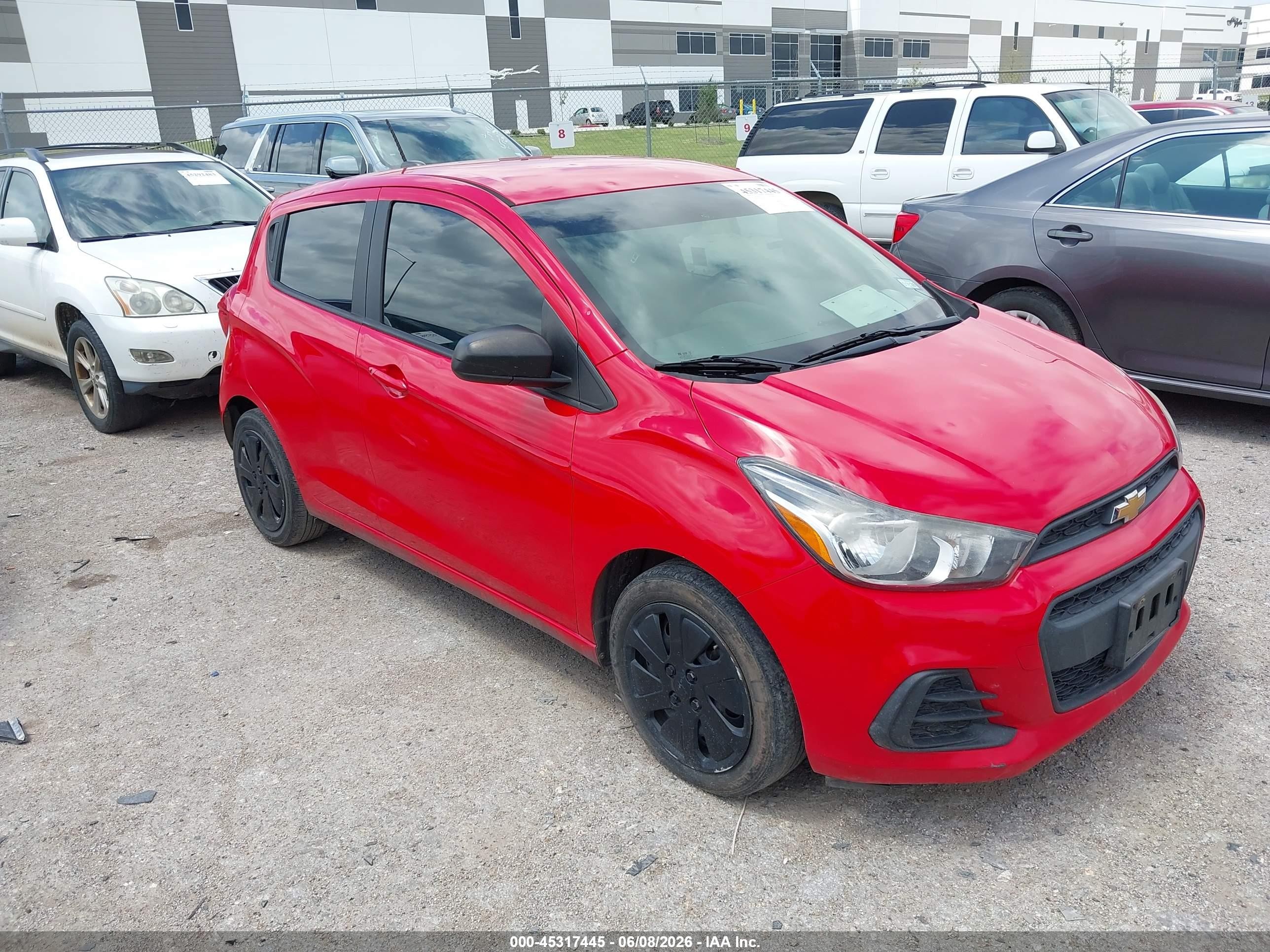 2018 Chevrolet Spark LS, VIN KL8CB6SA8JC436605 — Град