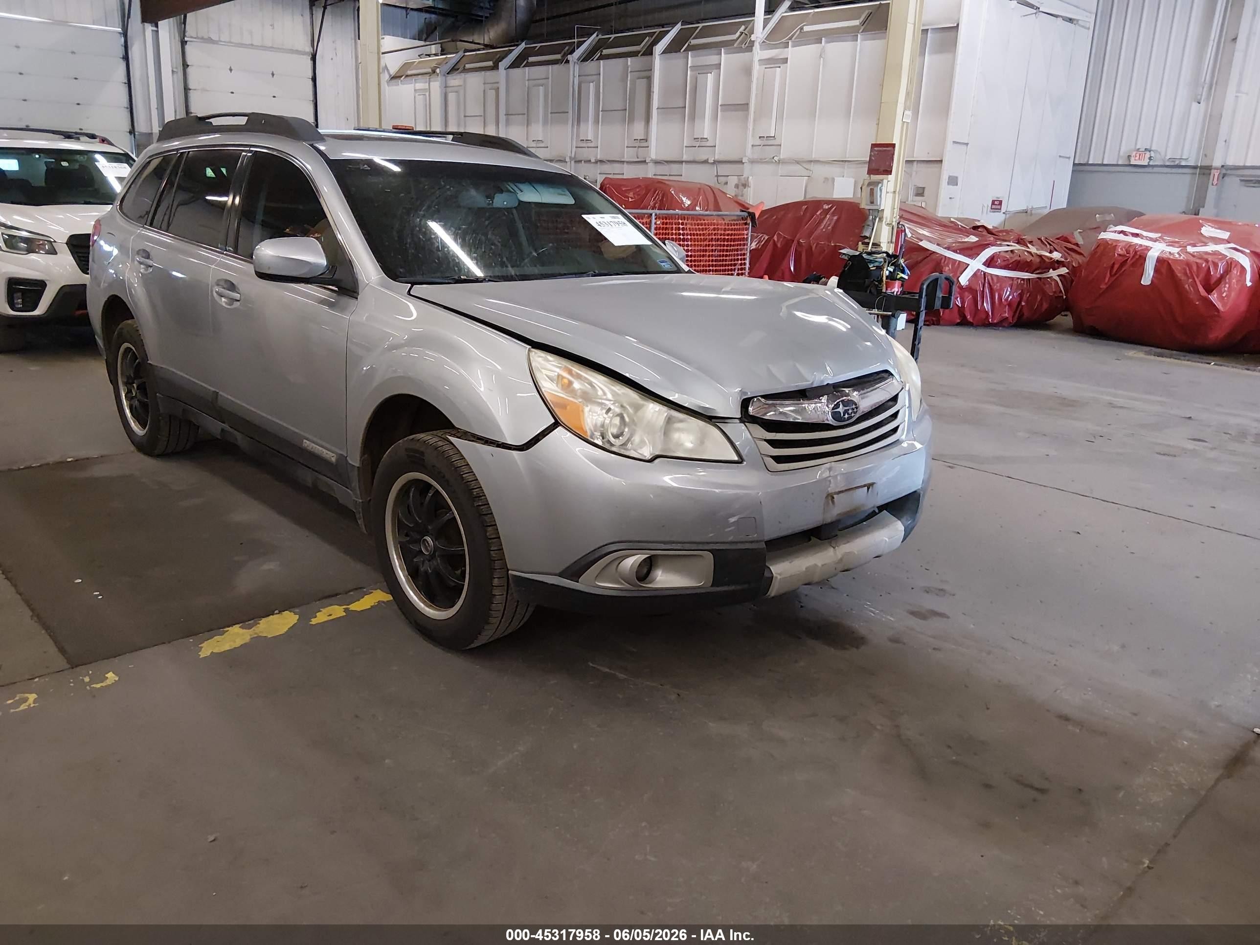 2012 Subaru Outback Limited, VIN 4S4BRDLC8C2219868 — Front end