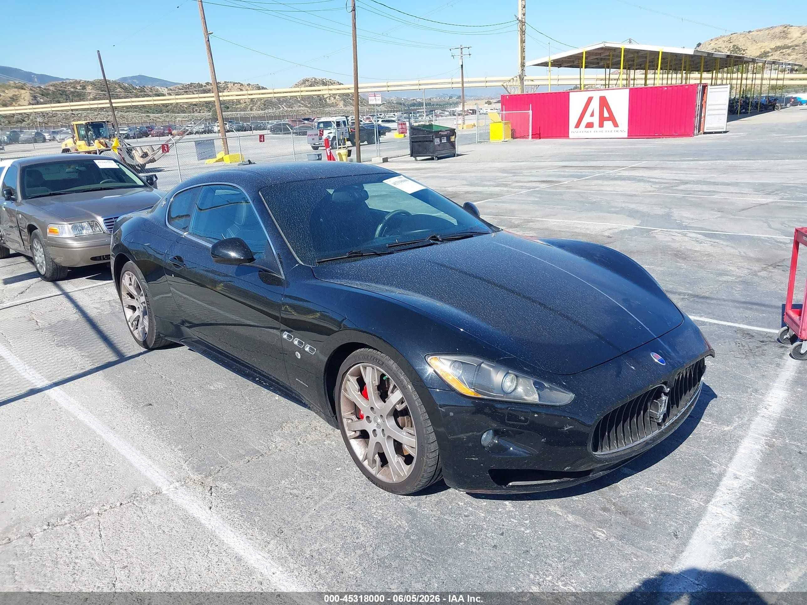 2011 Maserati GranTurismo S, VIN ZAM45KLA0B0055078 — Front end
