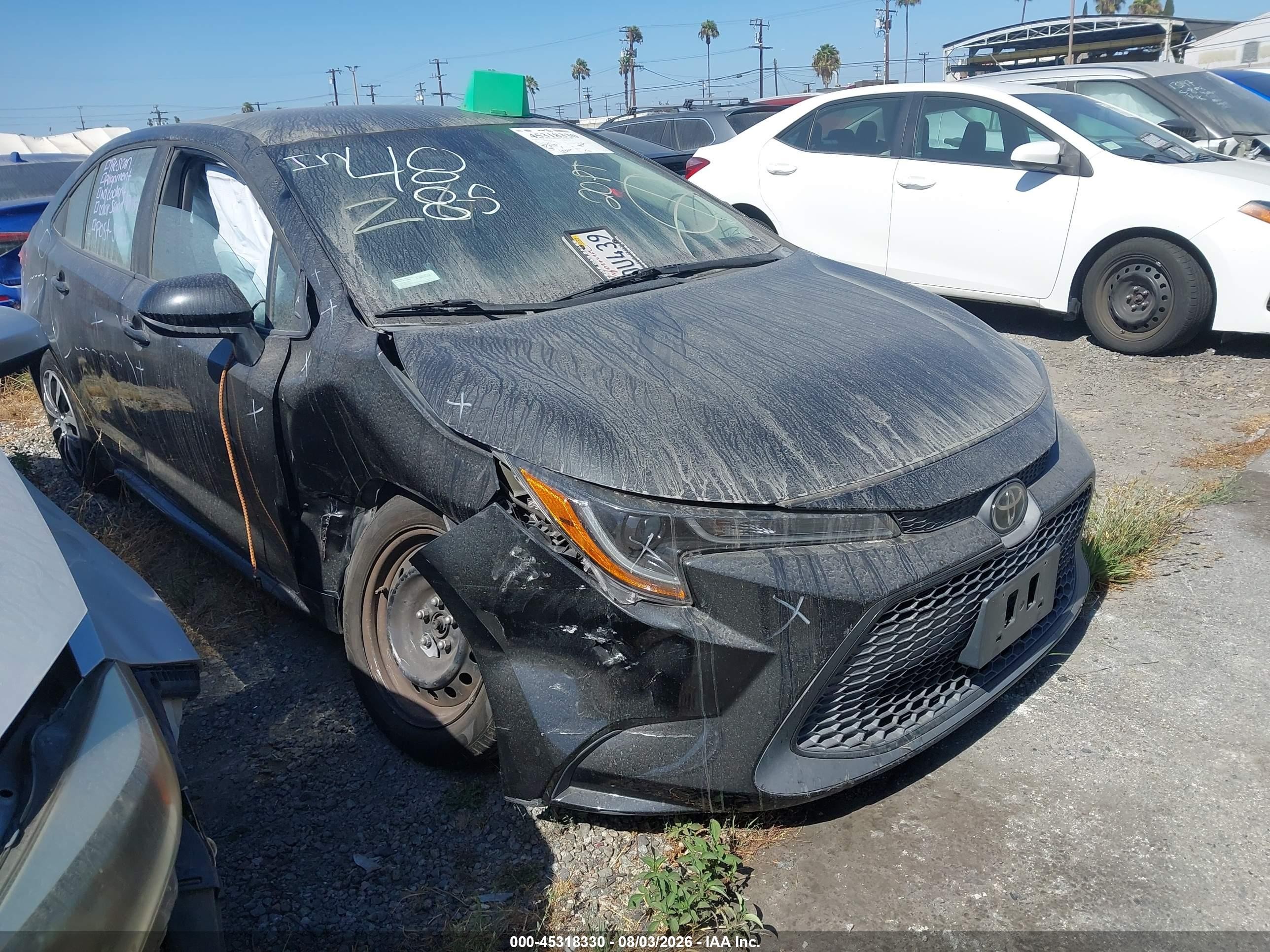2021 Toyota Corolla LE, VIN 5YFEPMAEXMP202939 — Front end