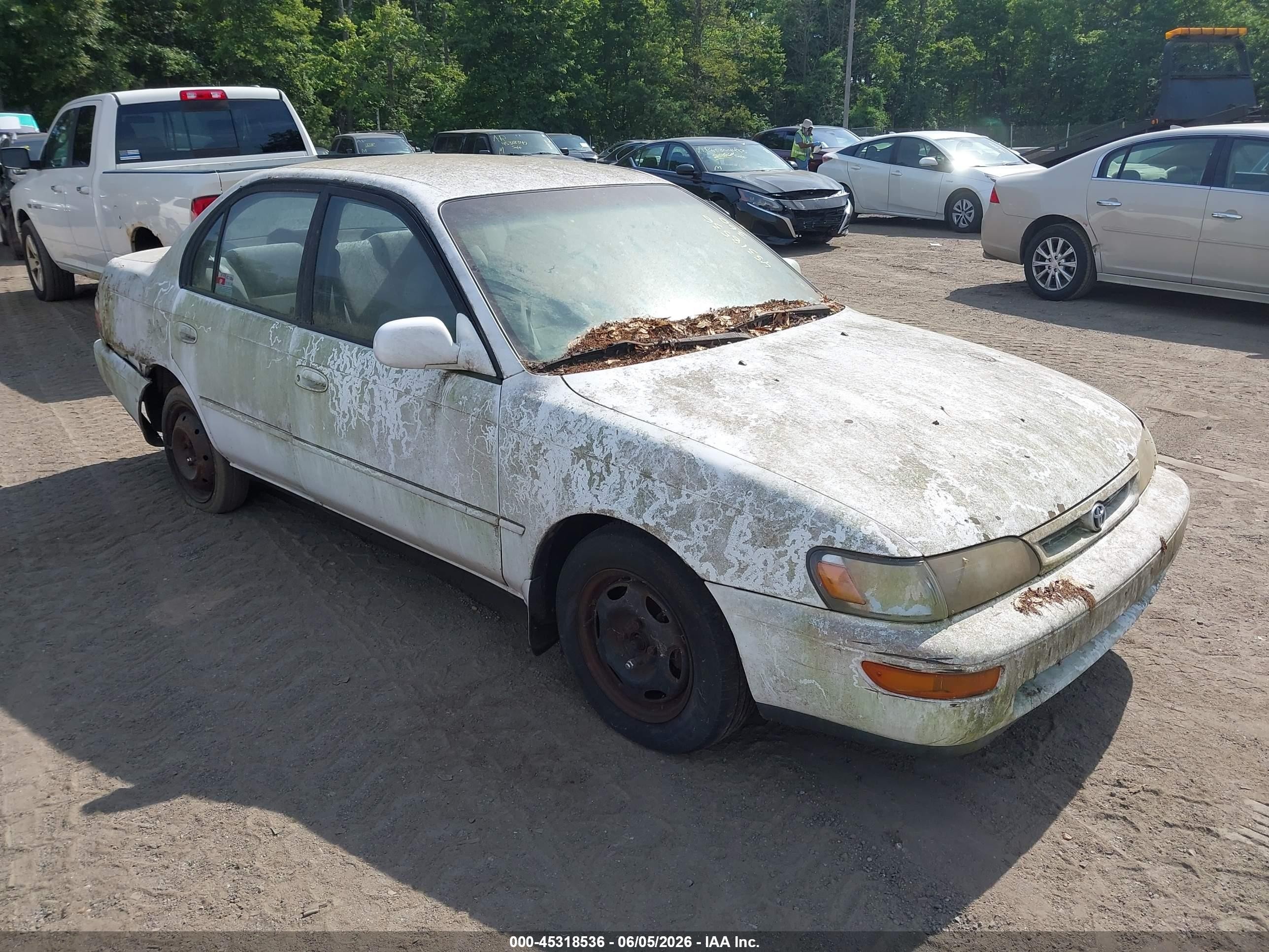 1997 Toyota Corolla DX, VIN 1NXBB02E2VZ541719 — Normal wear