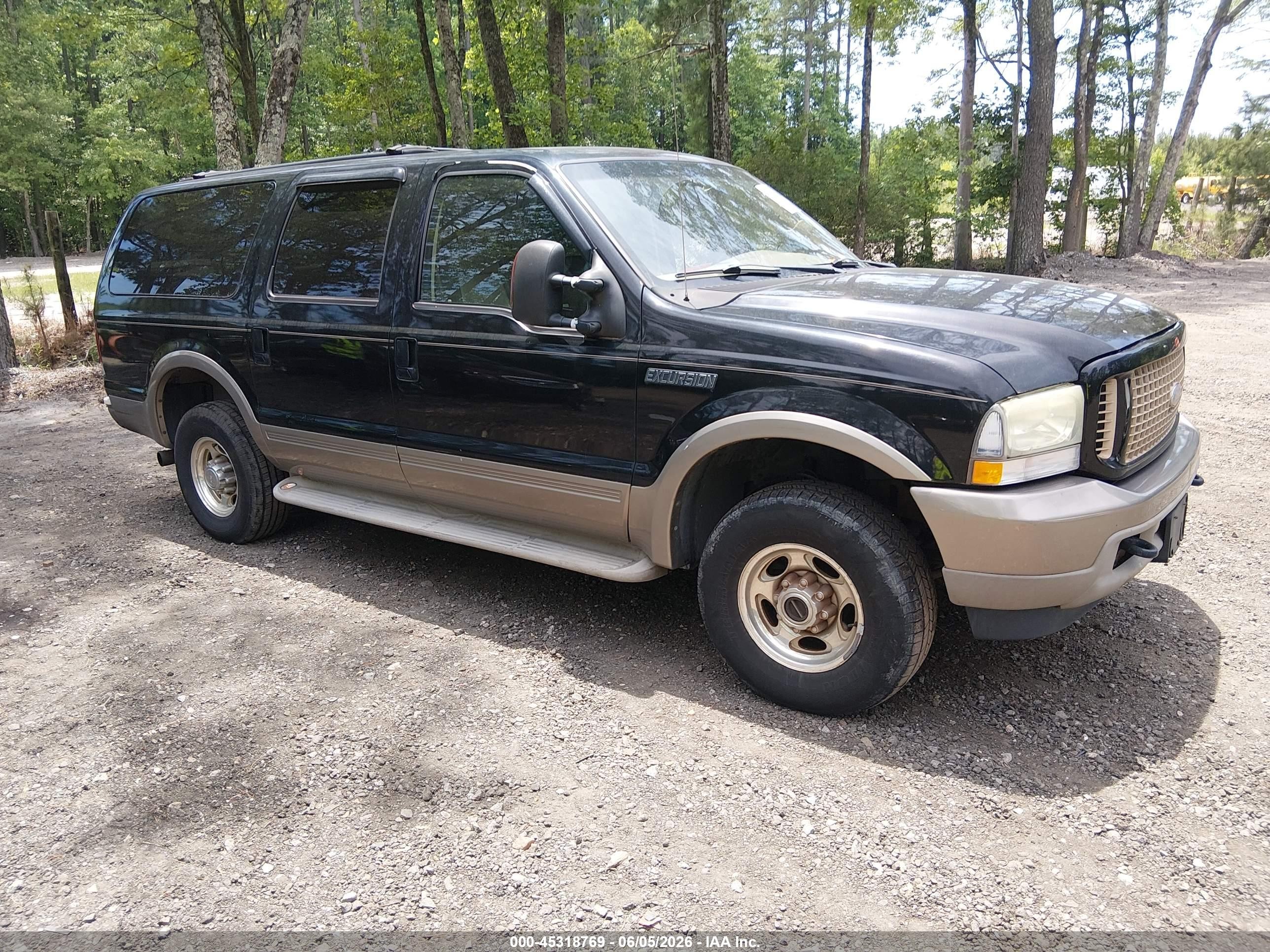 2004 Ford Excursion Eddie Bauer, VIN 1FMSU45P94EC36211 — Normal wear