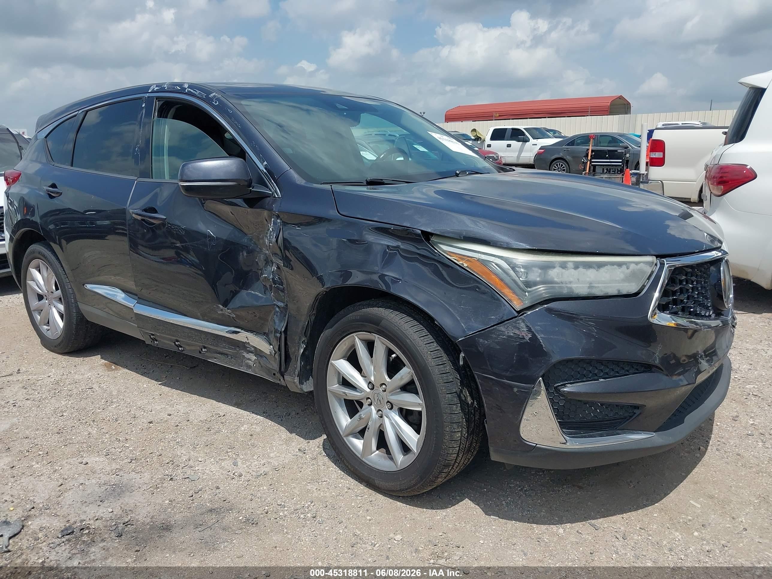 2020 Acura RDX, VIN 5J8TC1H3XLL019426 — Front end
