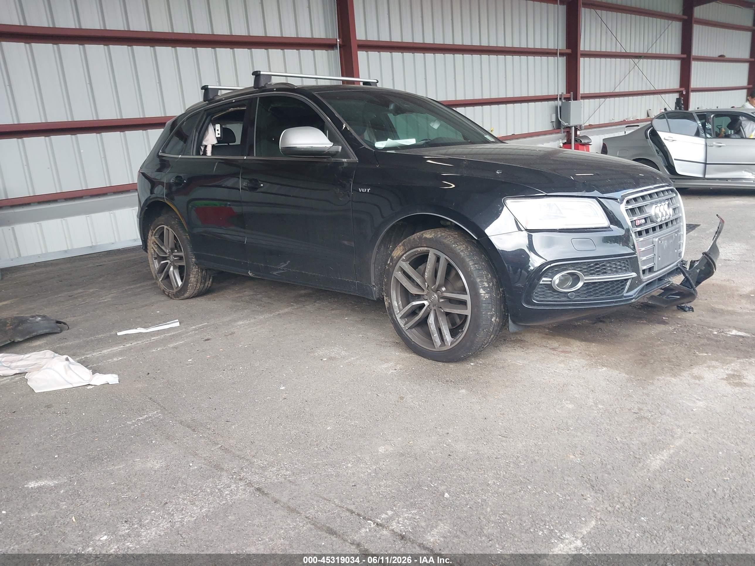 2014 Audi SQ5 Prestige, VIN WA1VGAFP9EA036003 — Перед