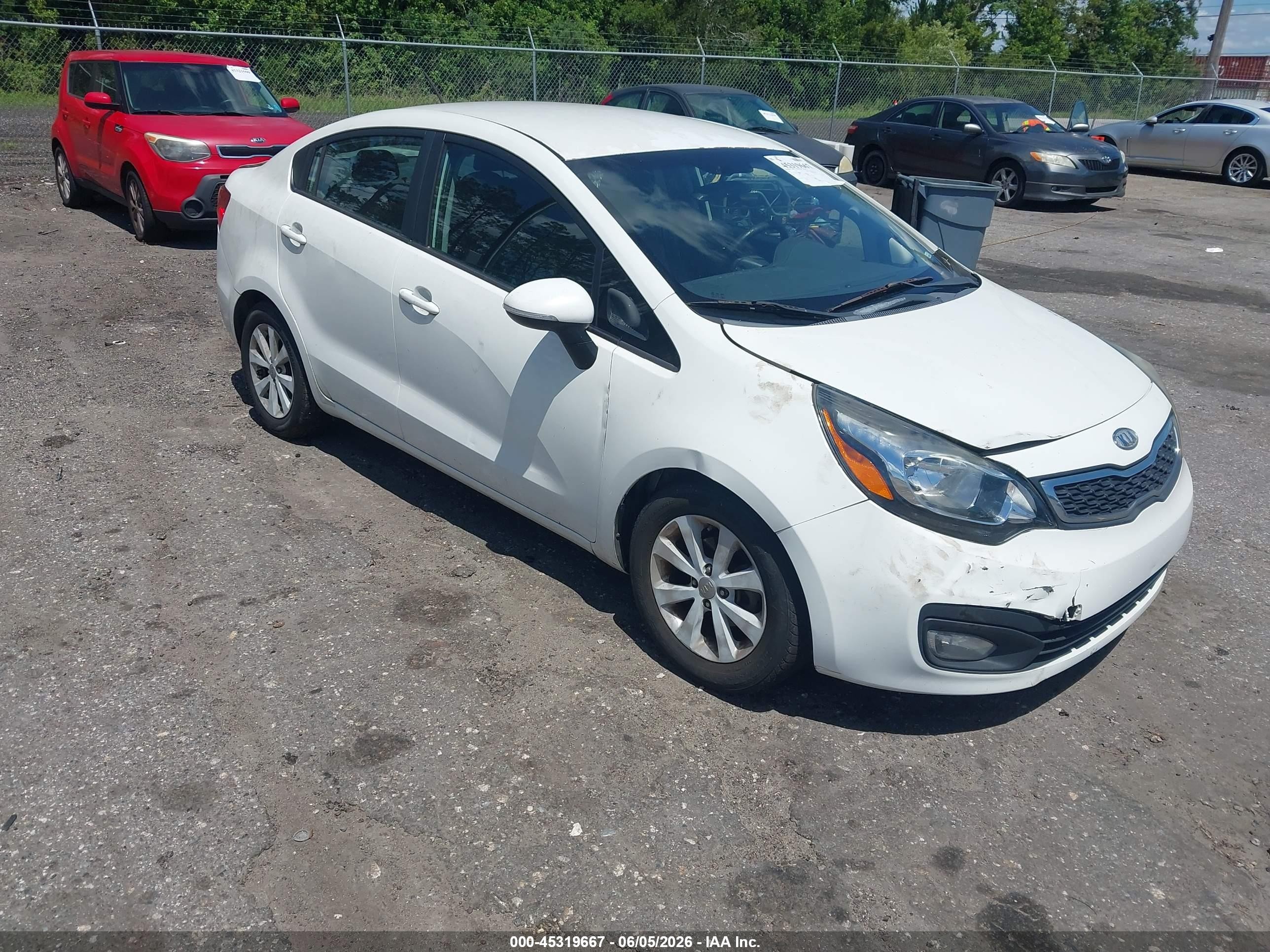 2013 Kia Rio EX, VIN KNADN4A33D6100113 — Normal wear