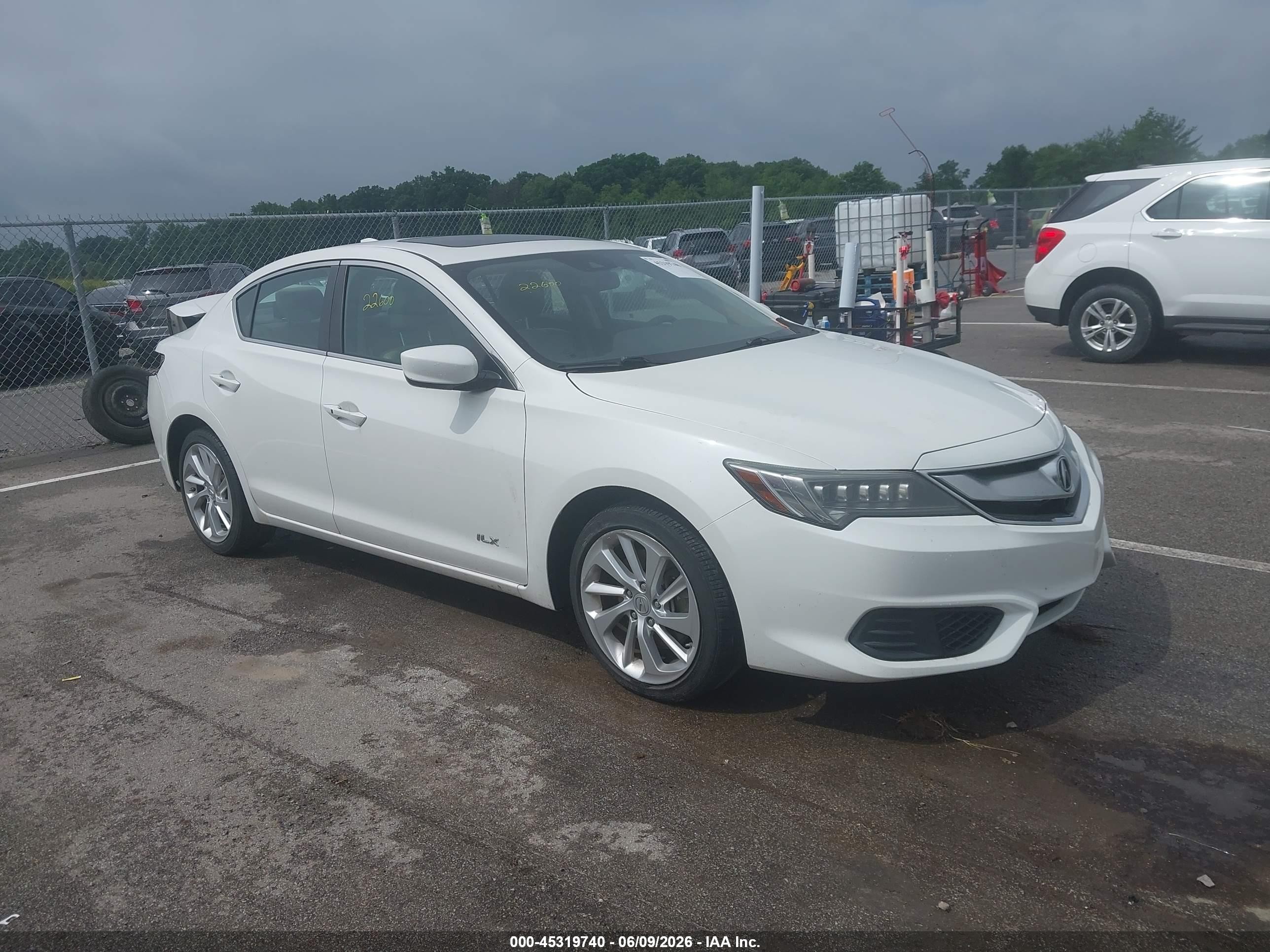 2017 Acura ILX Premium, VIN 19UDE2F72HA013990 — Rear end