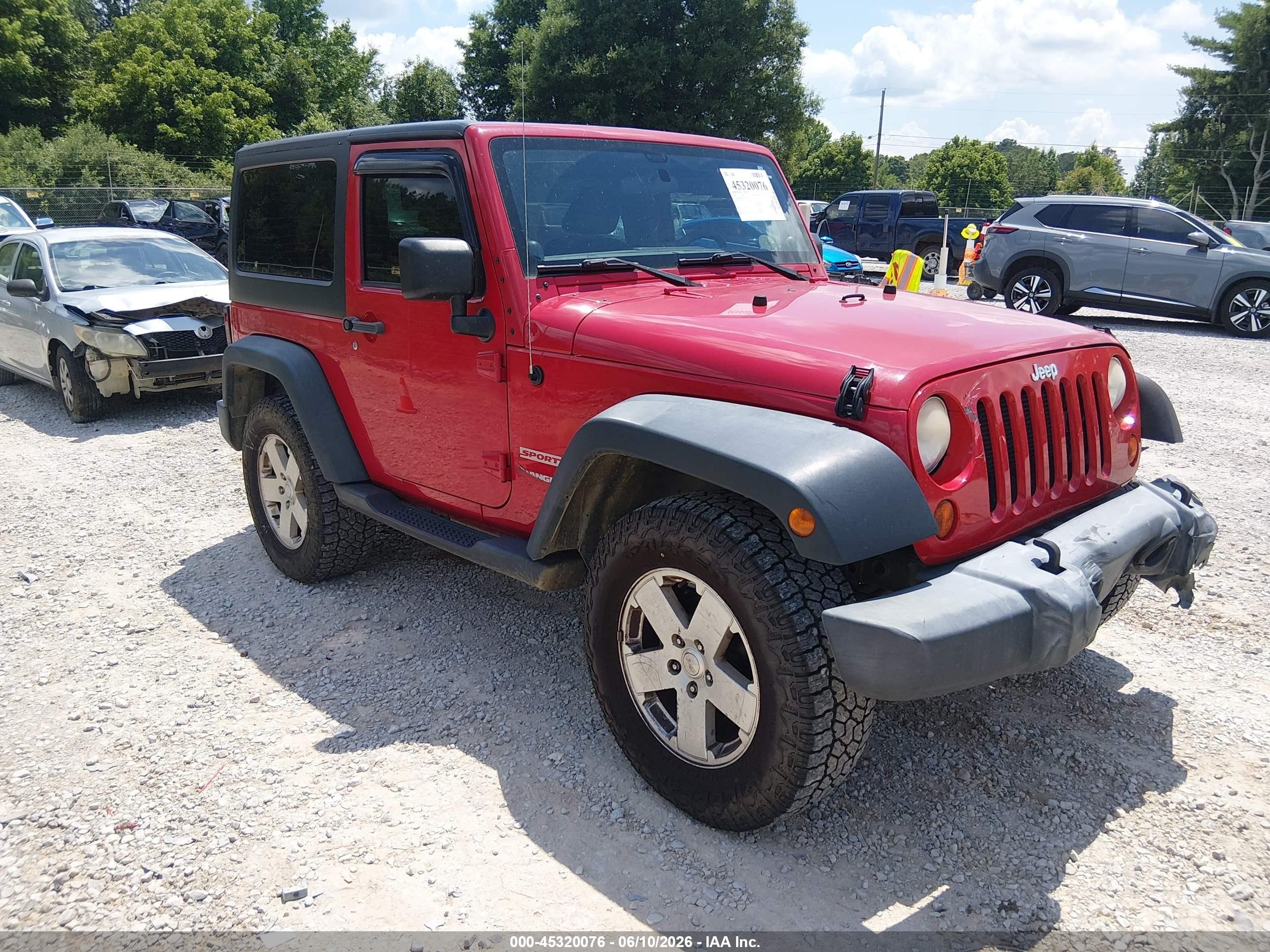 2012 Jeep Wrangler Sport, VIN 1C4AJWAG8CL199026 — Front end