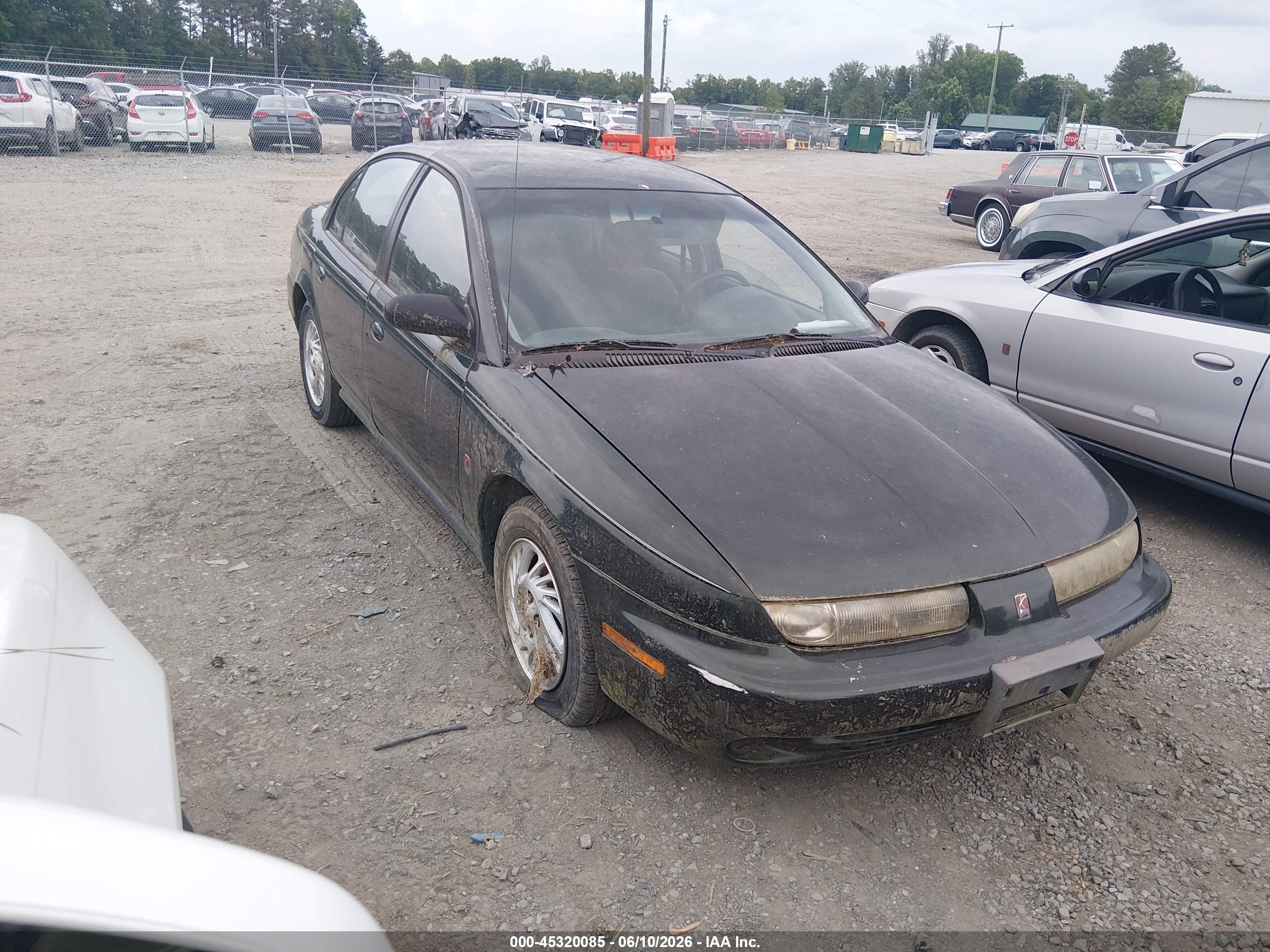 1999 Saturn SL, VIN 1G8ZJ5272XZ130003 — Normal wear