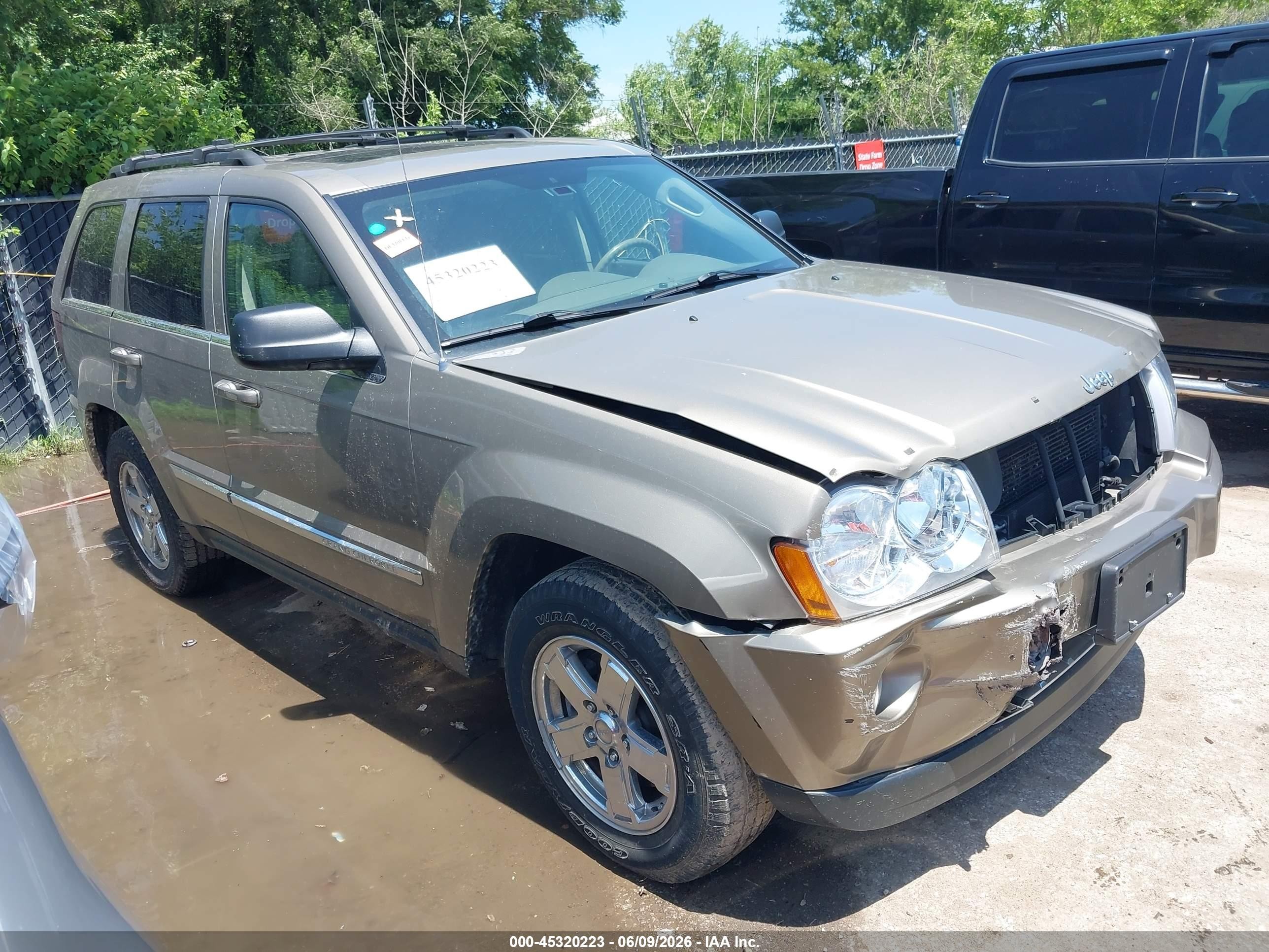 2006 Jeep Grand Cherokee Limited, VIN 1J4HR58N16C172996 — Front end