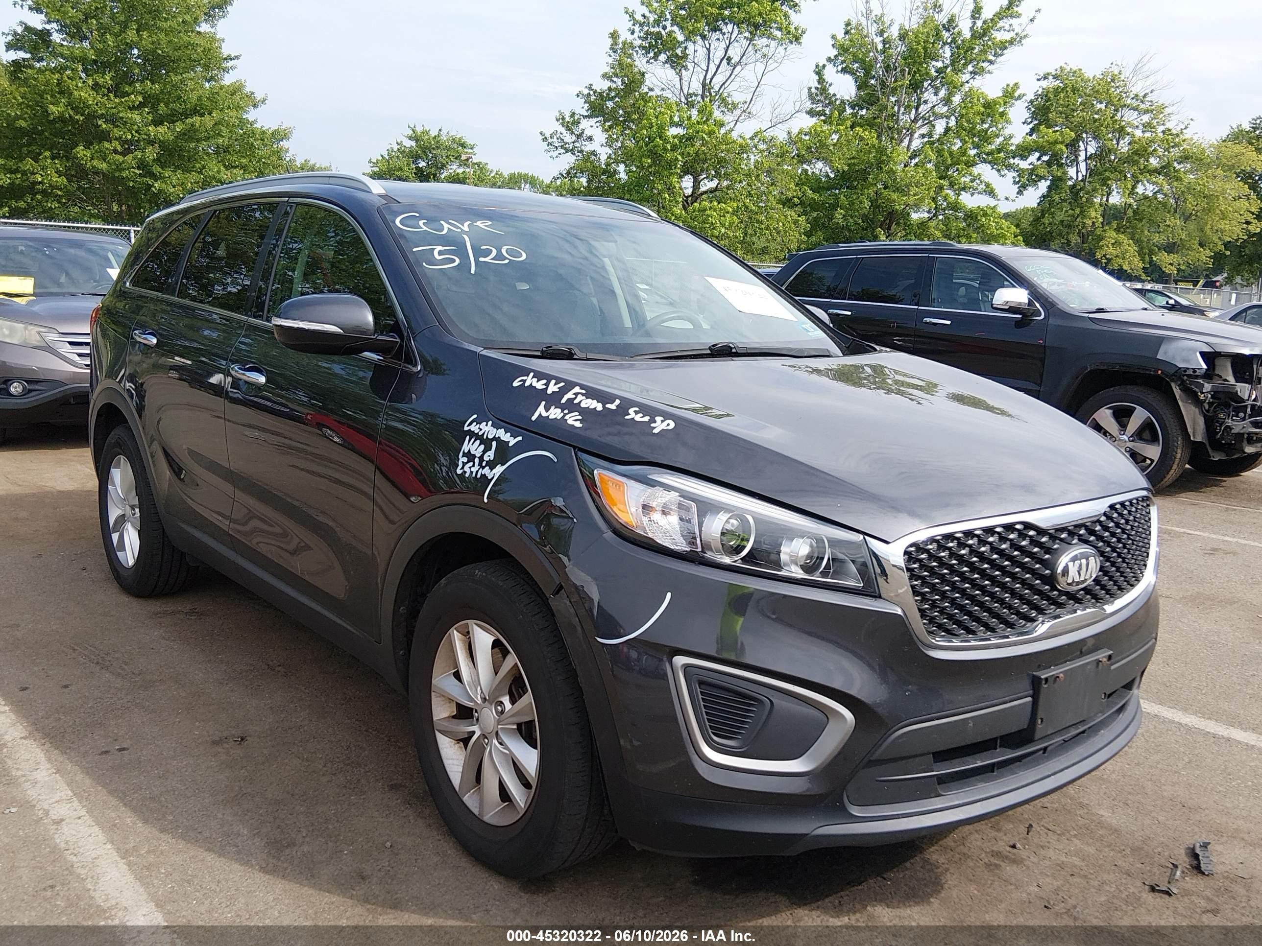 2016 Kia Sorento LX, VIN 5XYPG4A39GG121639 — Rear end