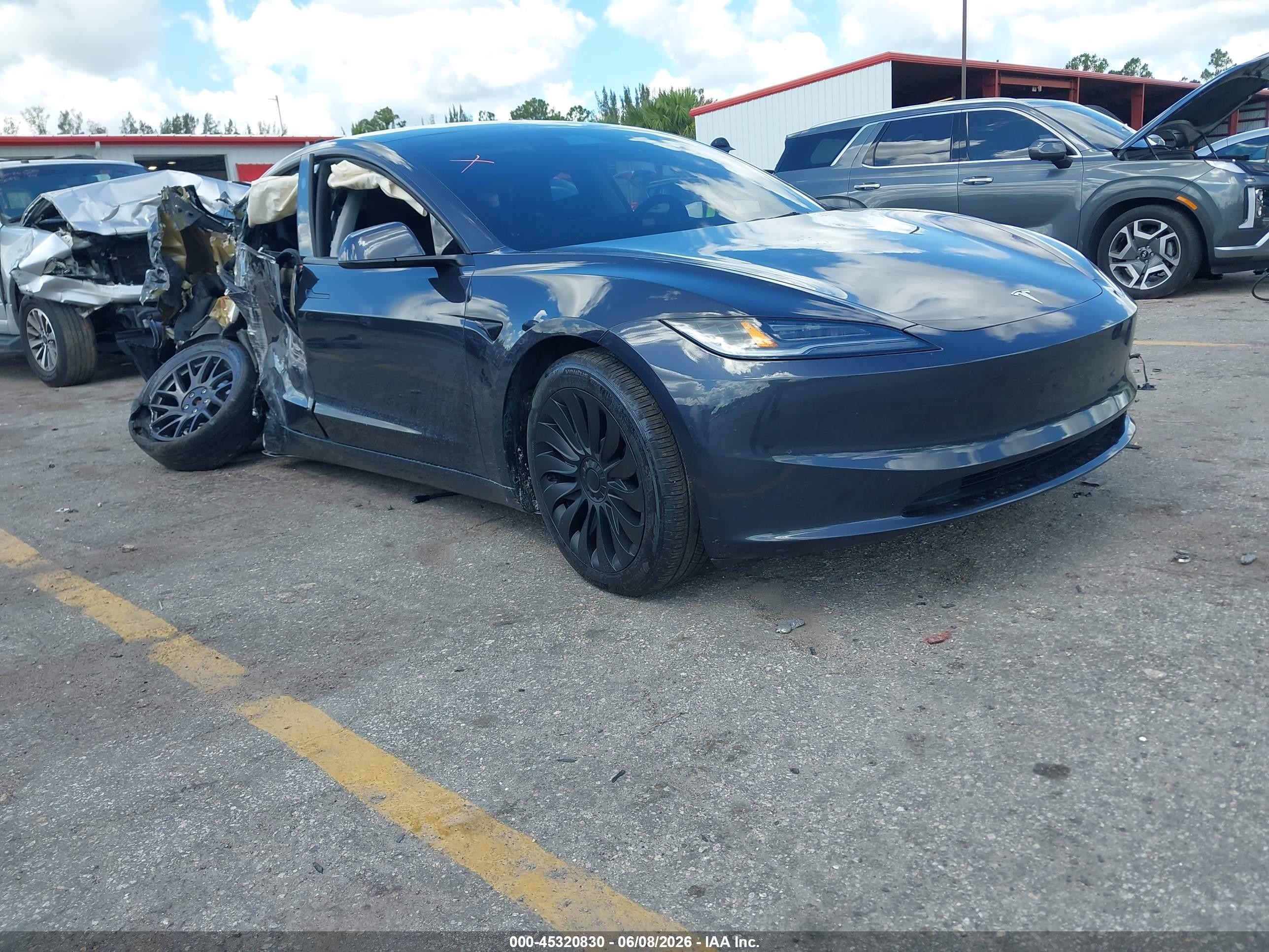 2024 Tesla Model 3, VIN 5YJ3E1EA3RF734796 — Side