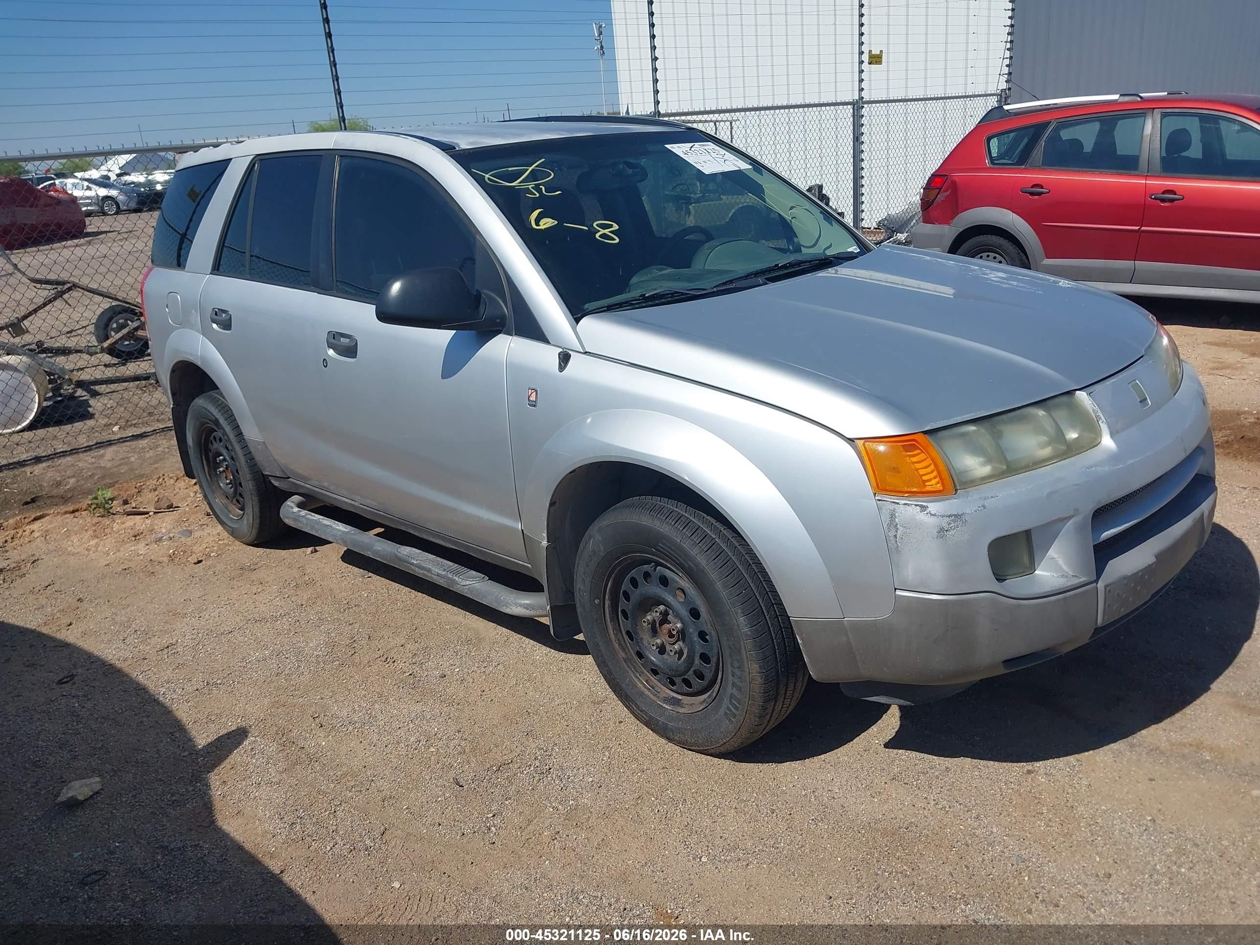 2003 Saturn VUE, VIN 5GZCZ63B33S811351 — Rear end
