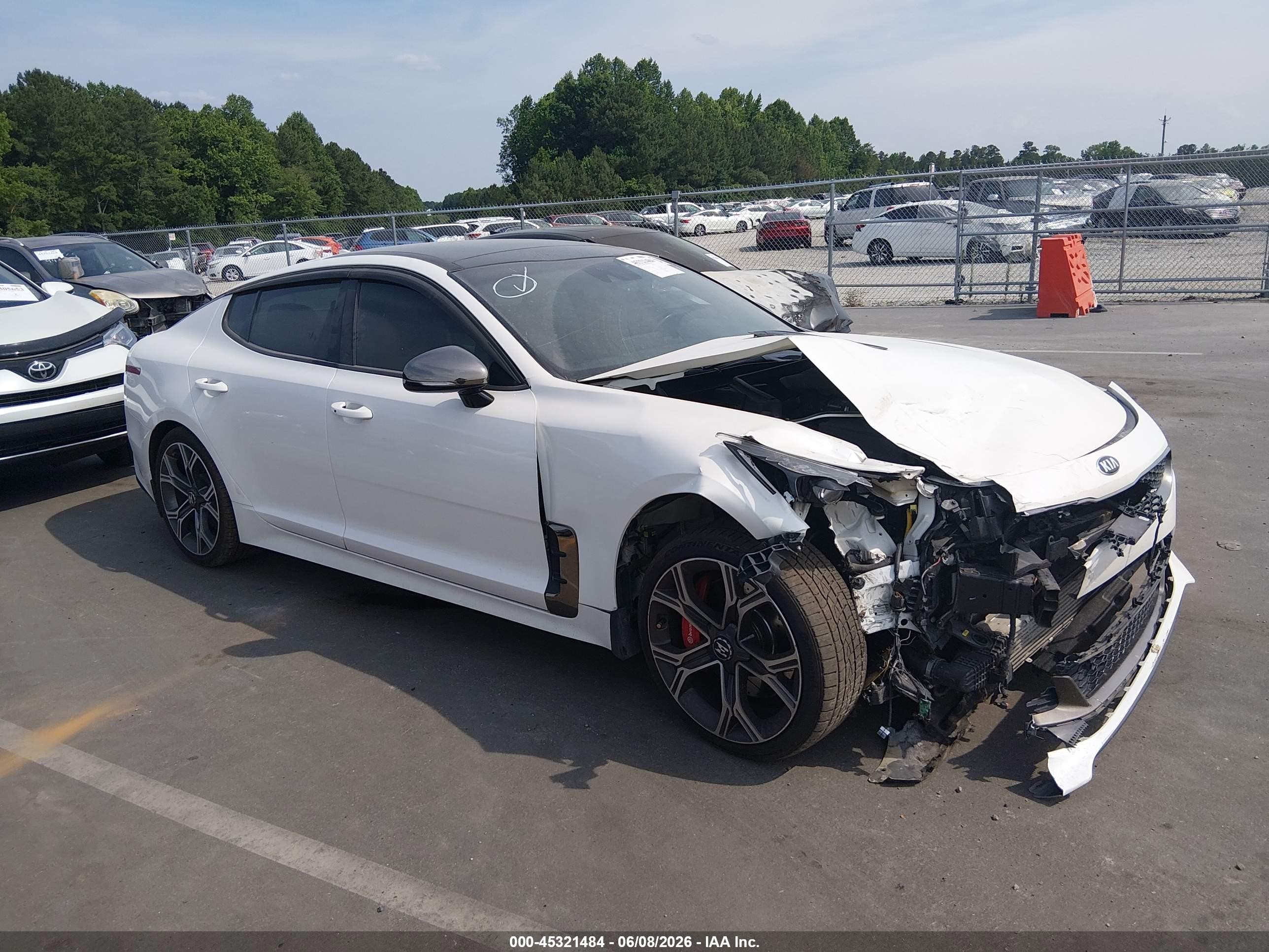 2020 Kia Stinger GT1, VIN KNAE45LC4L6079720 — Front end