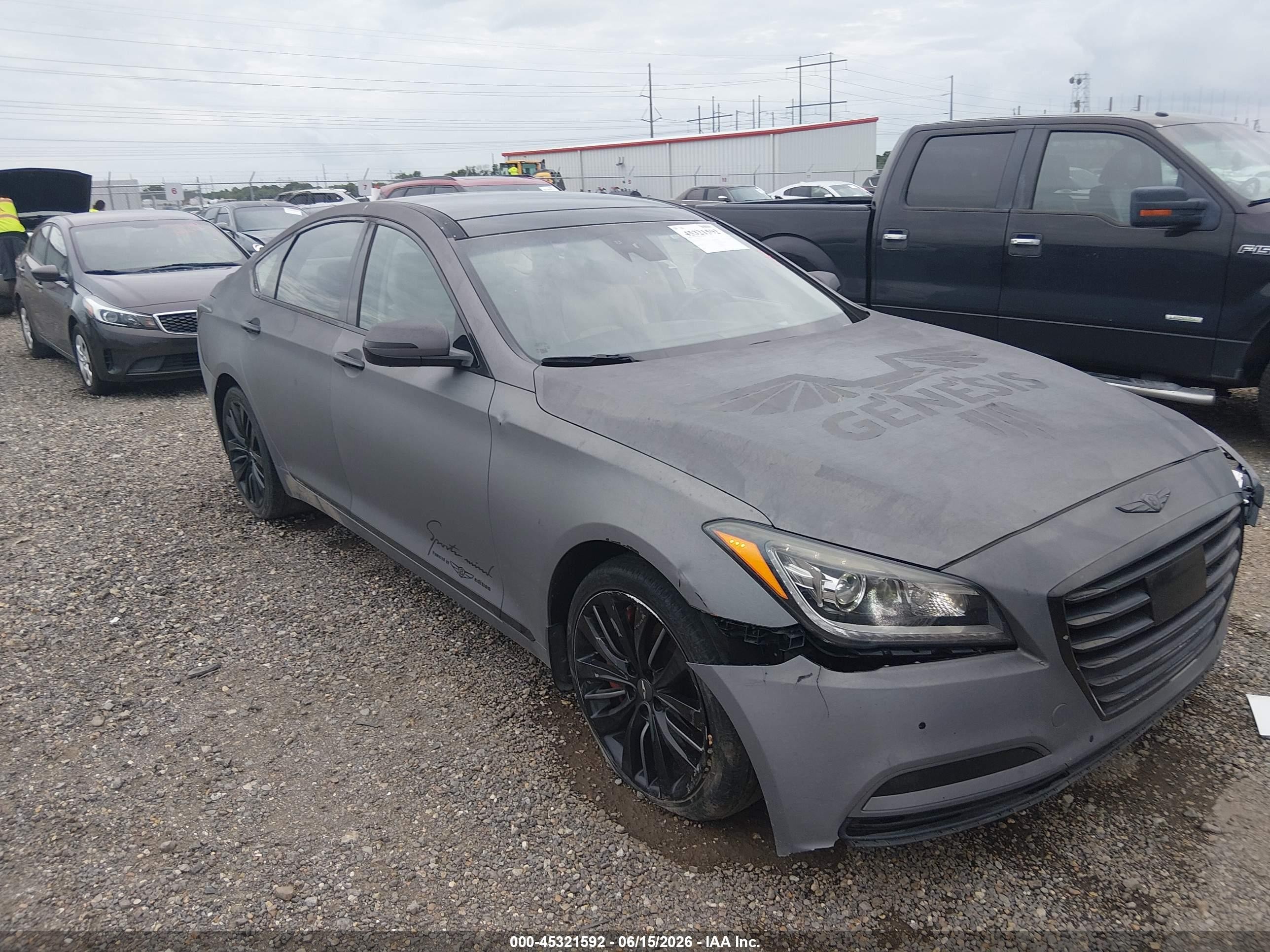 2017 Genesis G80 Ultimate, VIN KMHGN4JF0HU173334 — Бок