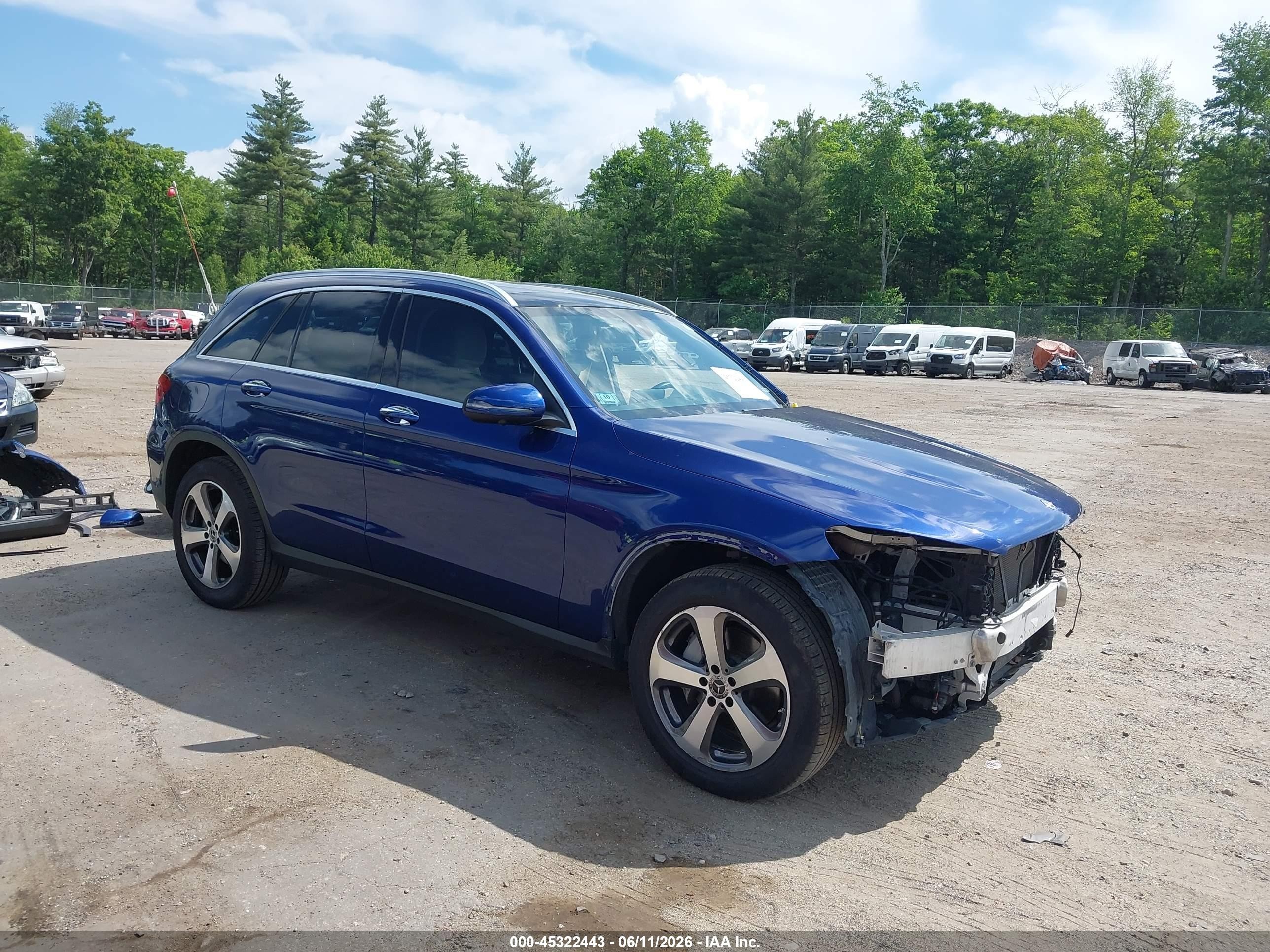 2018 Mercedes-Benz GLC 300, VIN WDC0G4KB2JV067862 — Front end