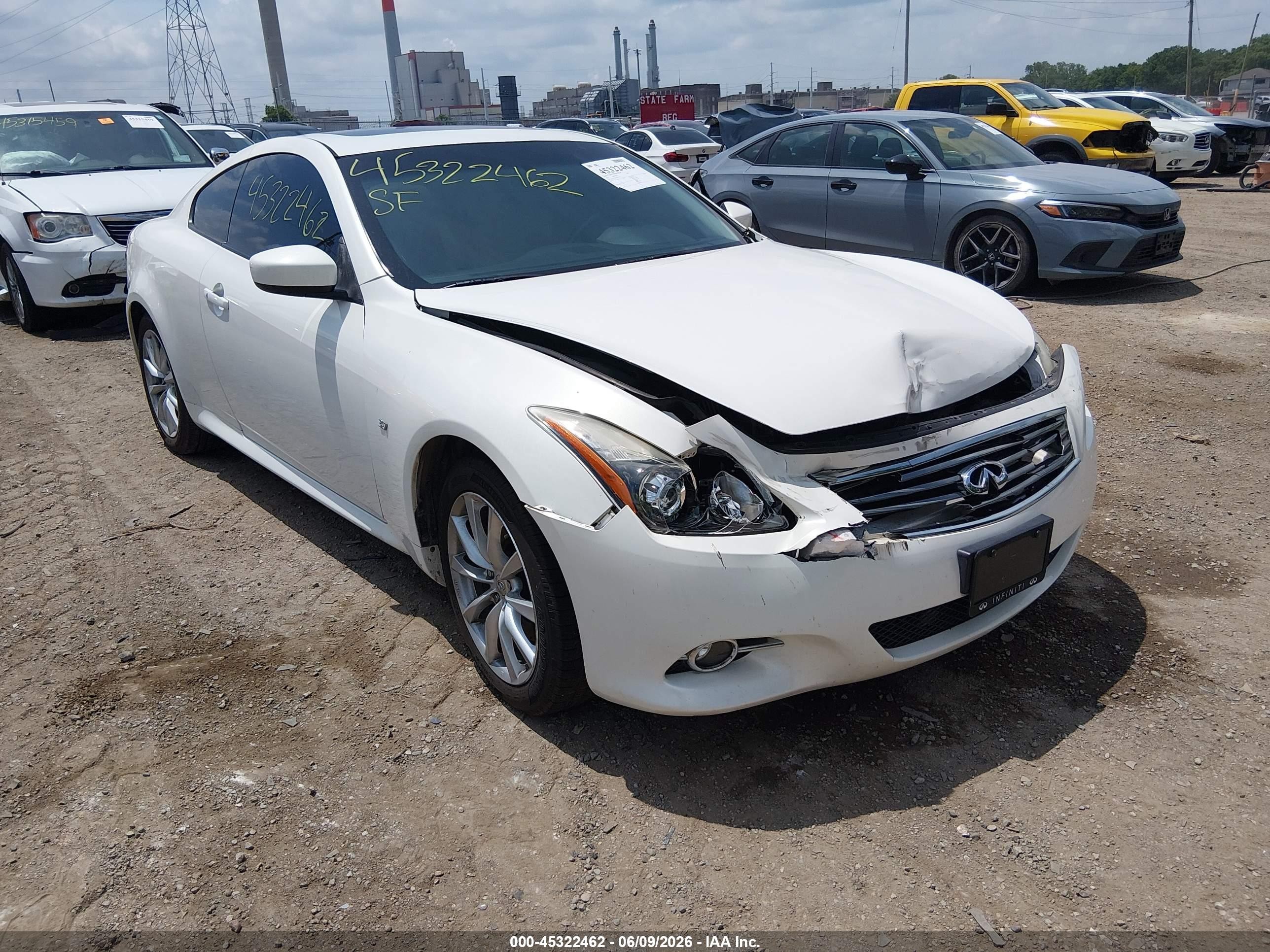 2014 Infiniti Q60, VIN JN1CV6EL8EM130566 — Front end