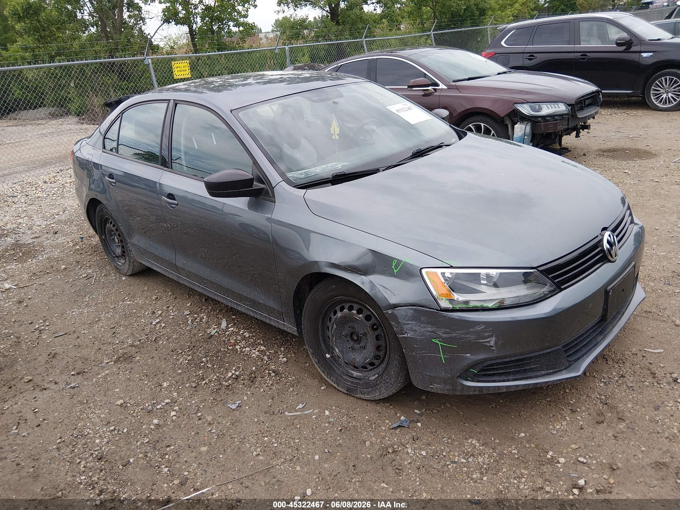 2012 Volkswagen Jetta, VIN 3VW2K7AJ1CM305265 — Front end