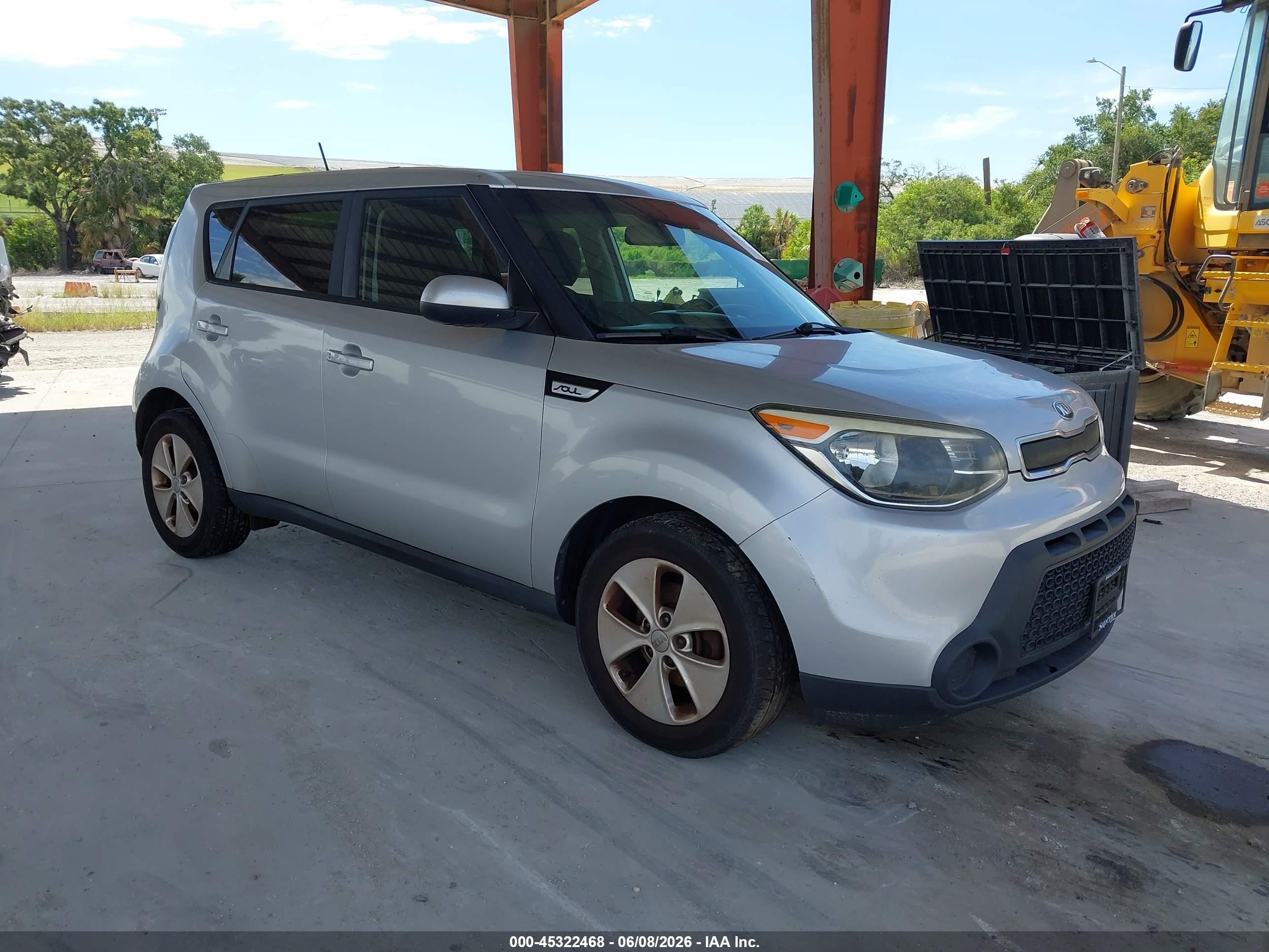 2016 Kia Soul, VIN KNDJN2A21G7829324 — Normal wear