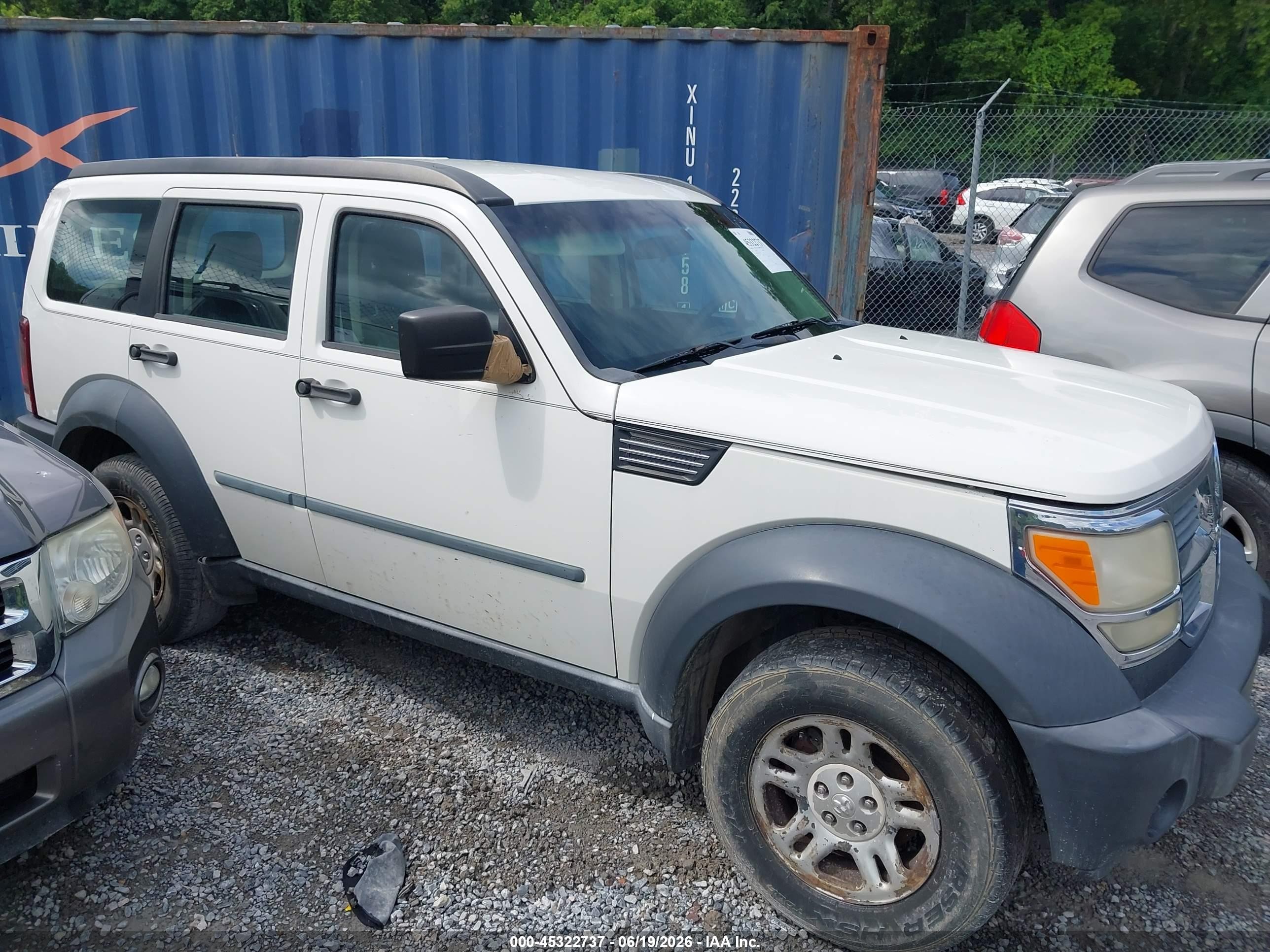 2008 Dodge Nitro SXT, VIN 1D8GU28K58W235797 — Normal wear
