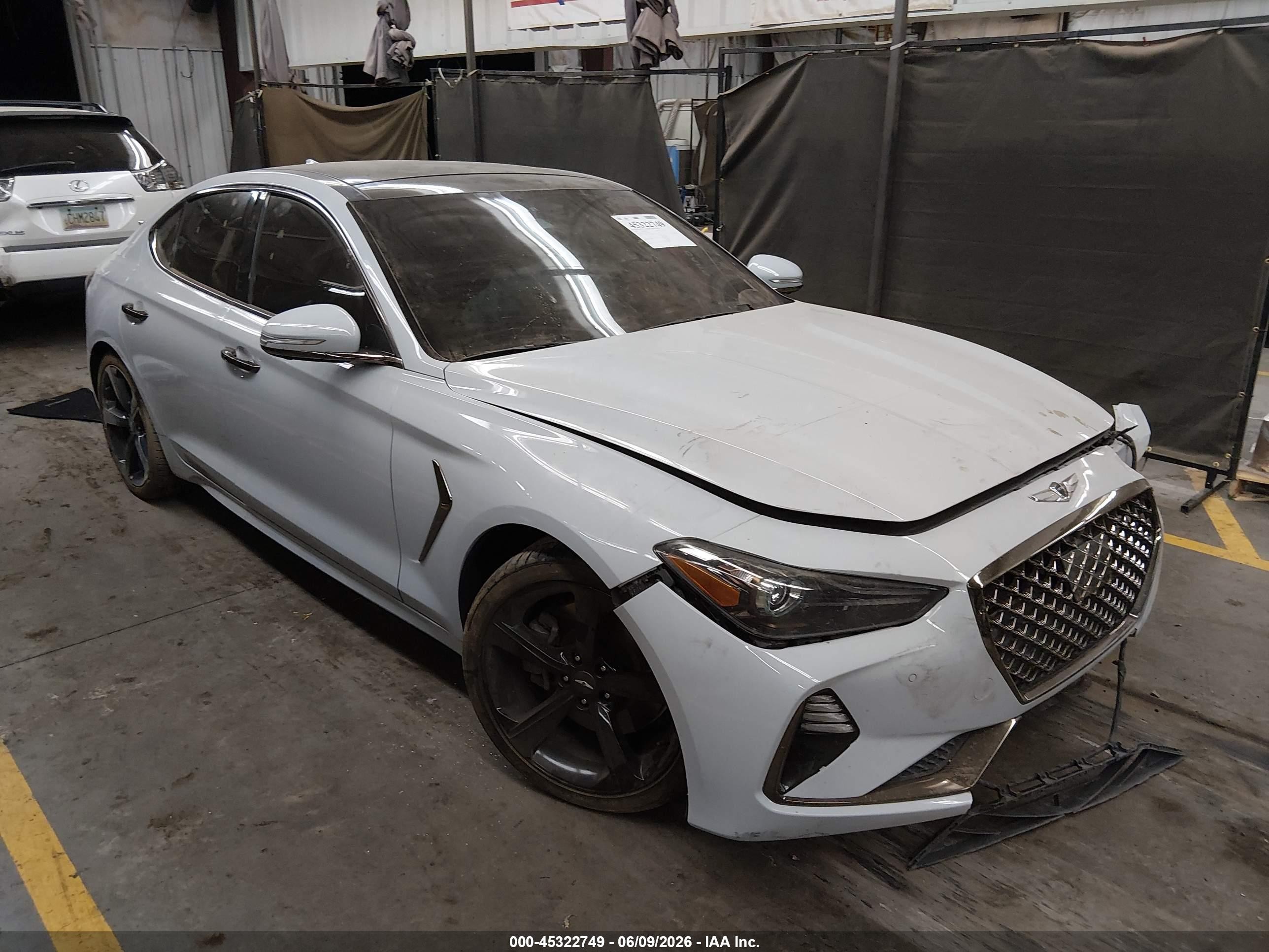 2020 Genesis G70 2.0T, VIN KMTG44LA8LU045409 — Front end