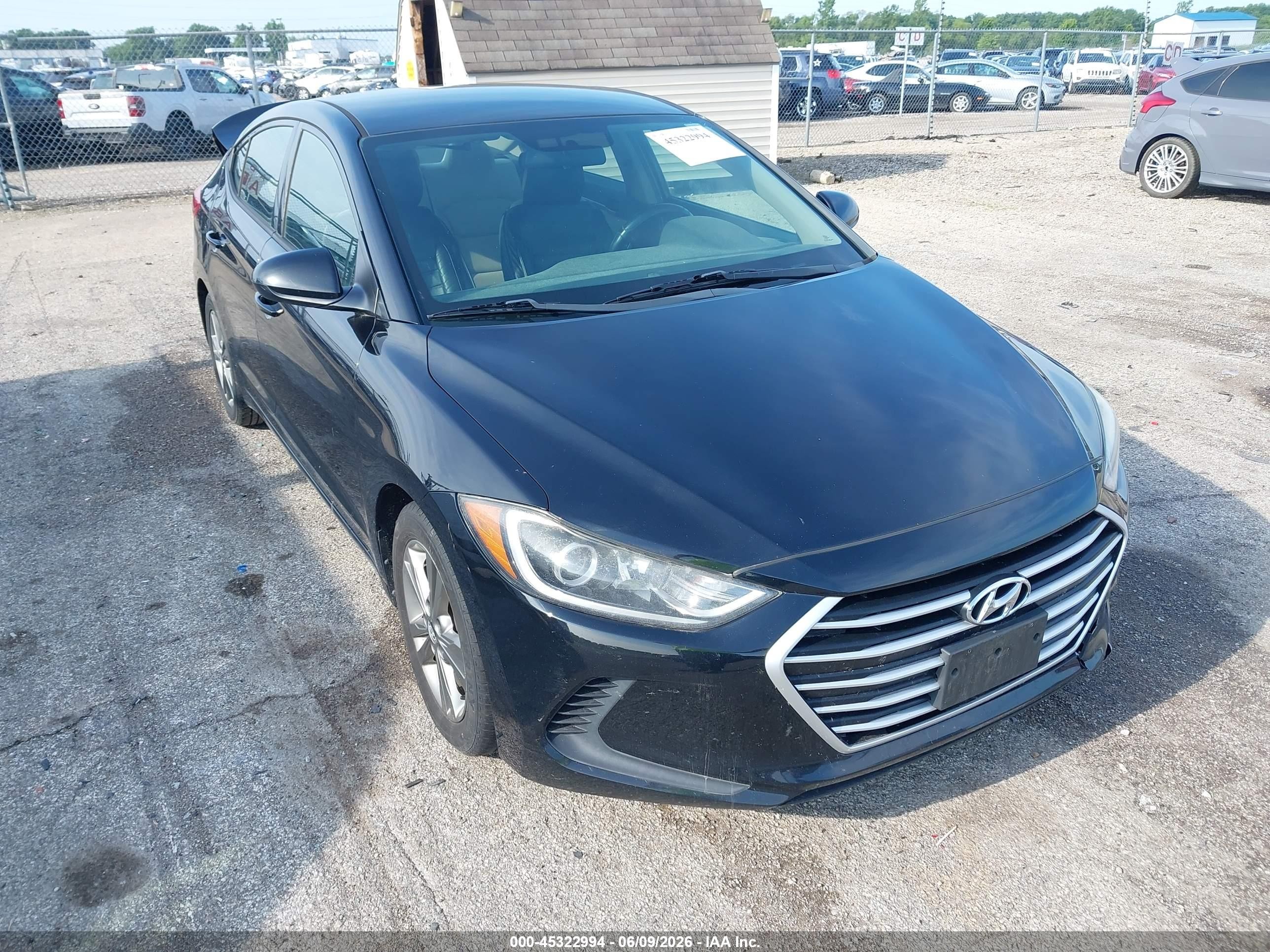 2017 Hyundai Elantra SE, VIN 5NPD84LF3HH051010 — Rear end