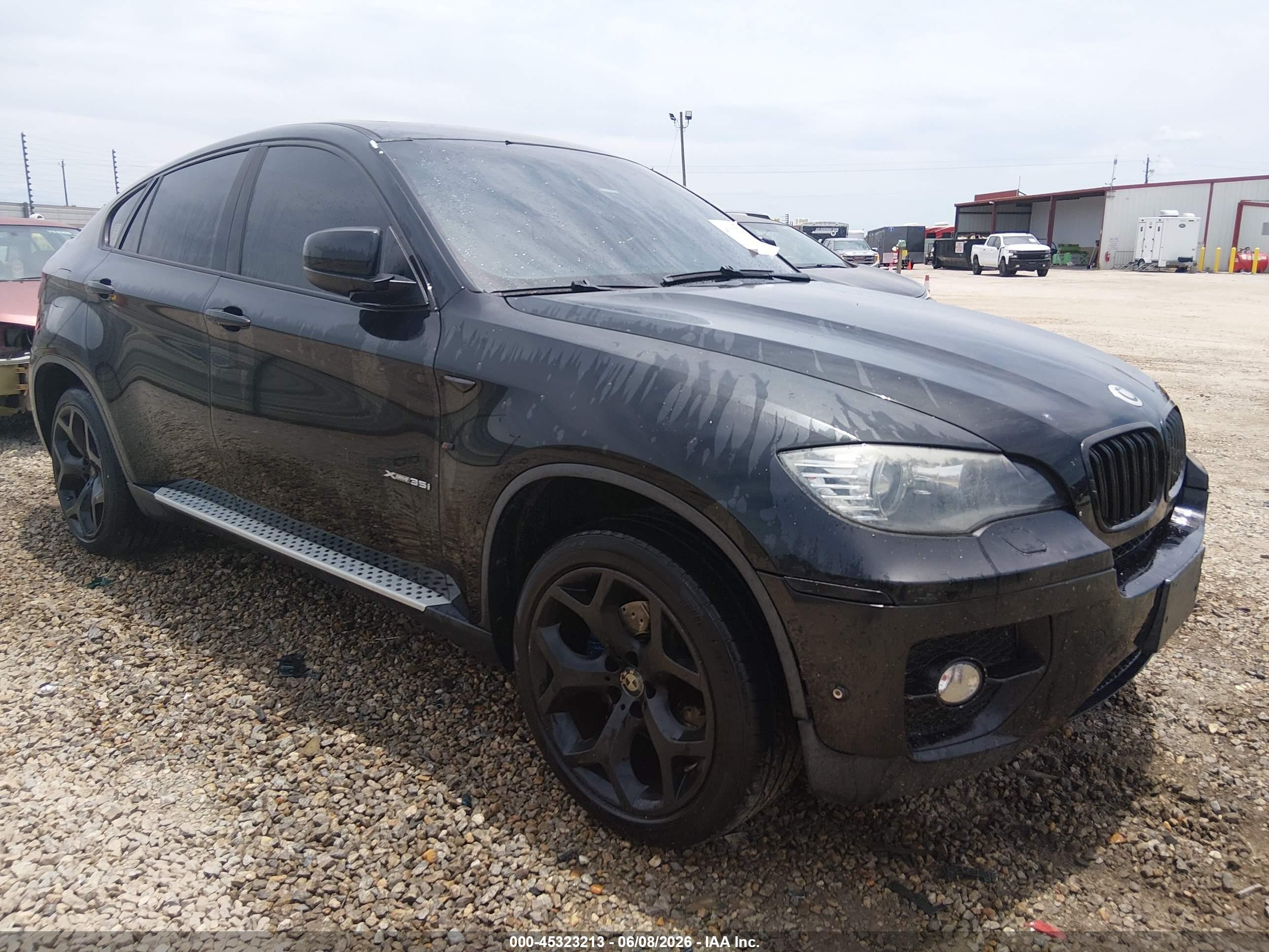 2011 BMW X6 35i, VIN 5UXFG2C52BLX08095 — Перед