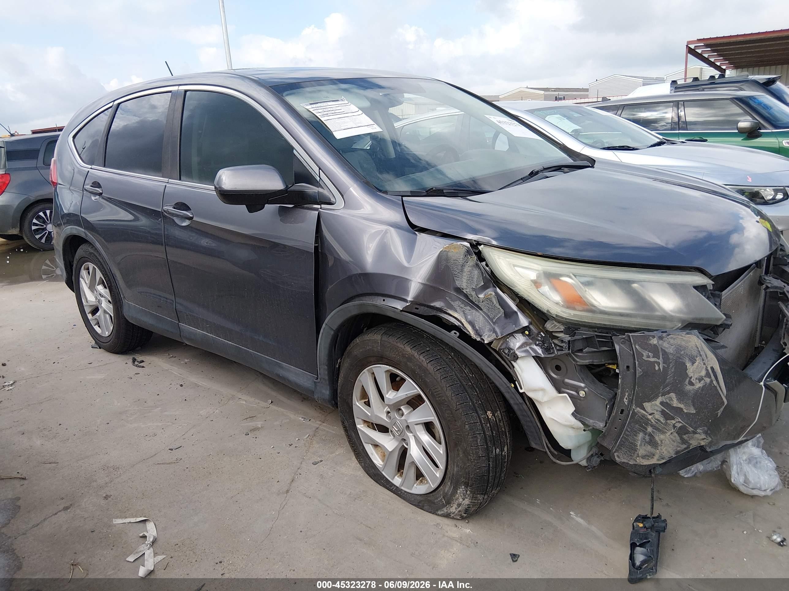 2016 Honda CR-V EX, VIN 3CZRM3H54GG716624 — Front end