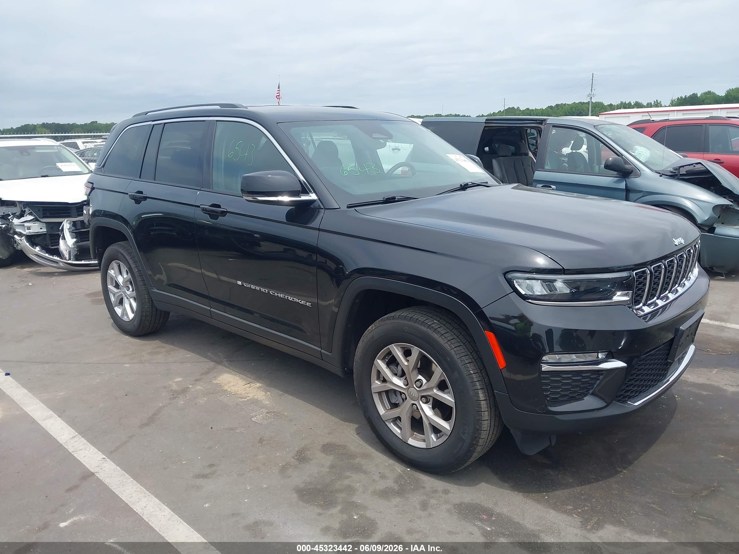 2023 Jeep Grand Cherokee Limited, VIN 1C4RJHBG6PC528115 — Rear end