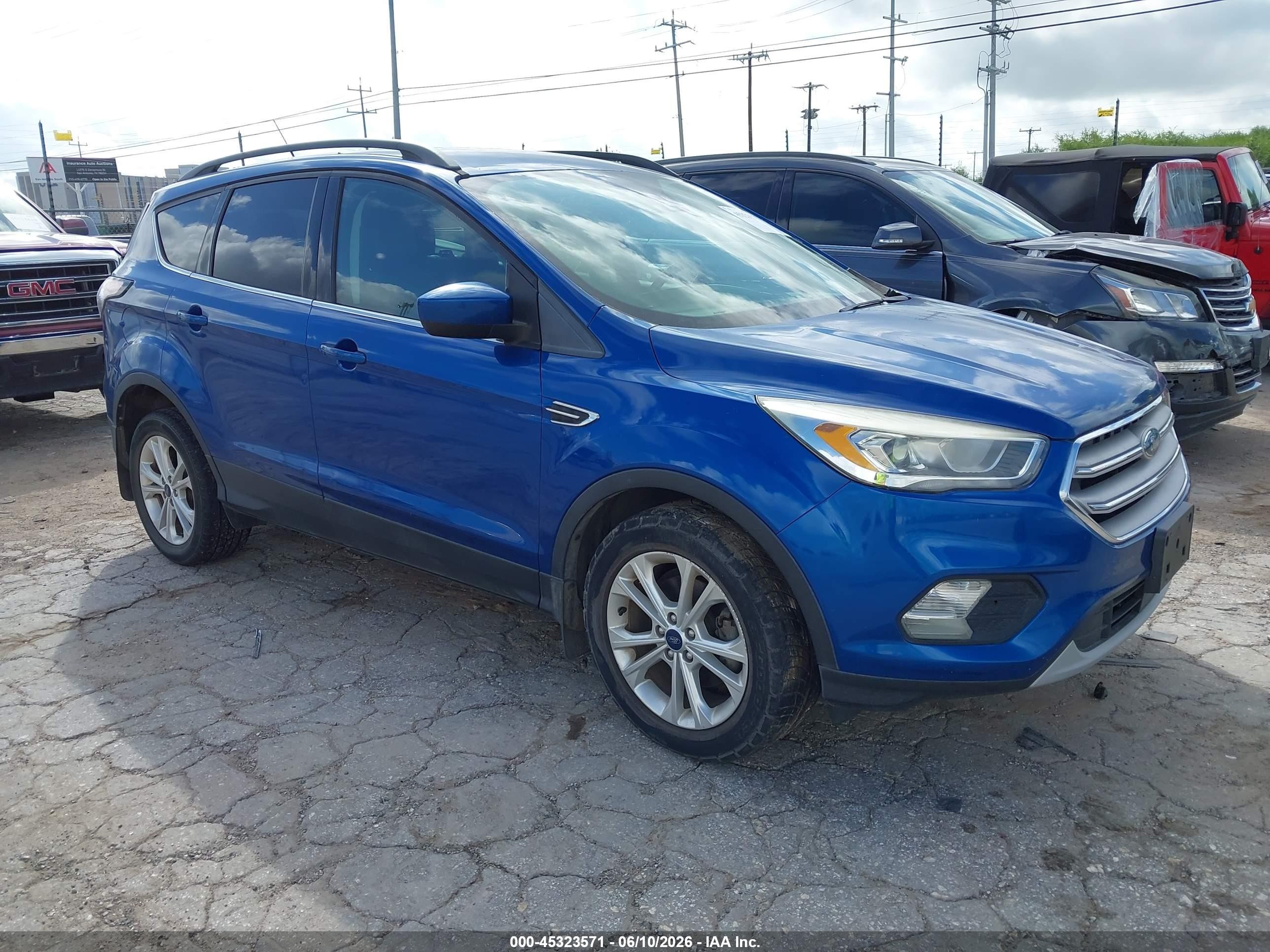 2018 Ford Escape SEL, VIN 1FMCU0HD3JUB85451 — Normal wear