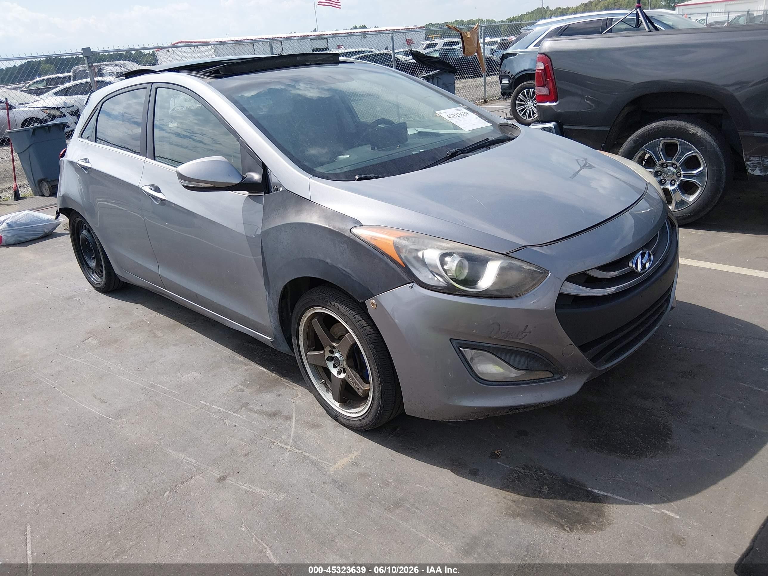 2013 Hyundai Elantra, VIN KMHD35LE6DU112468 — Rear end