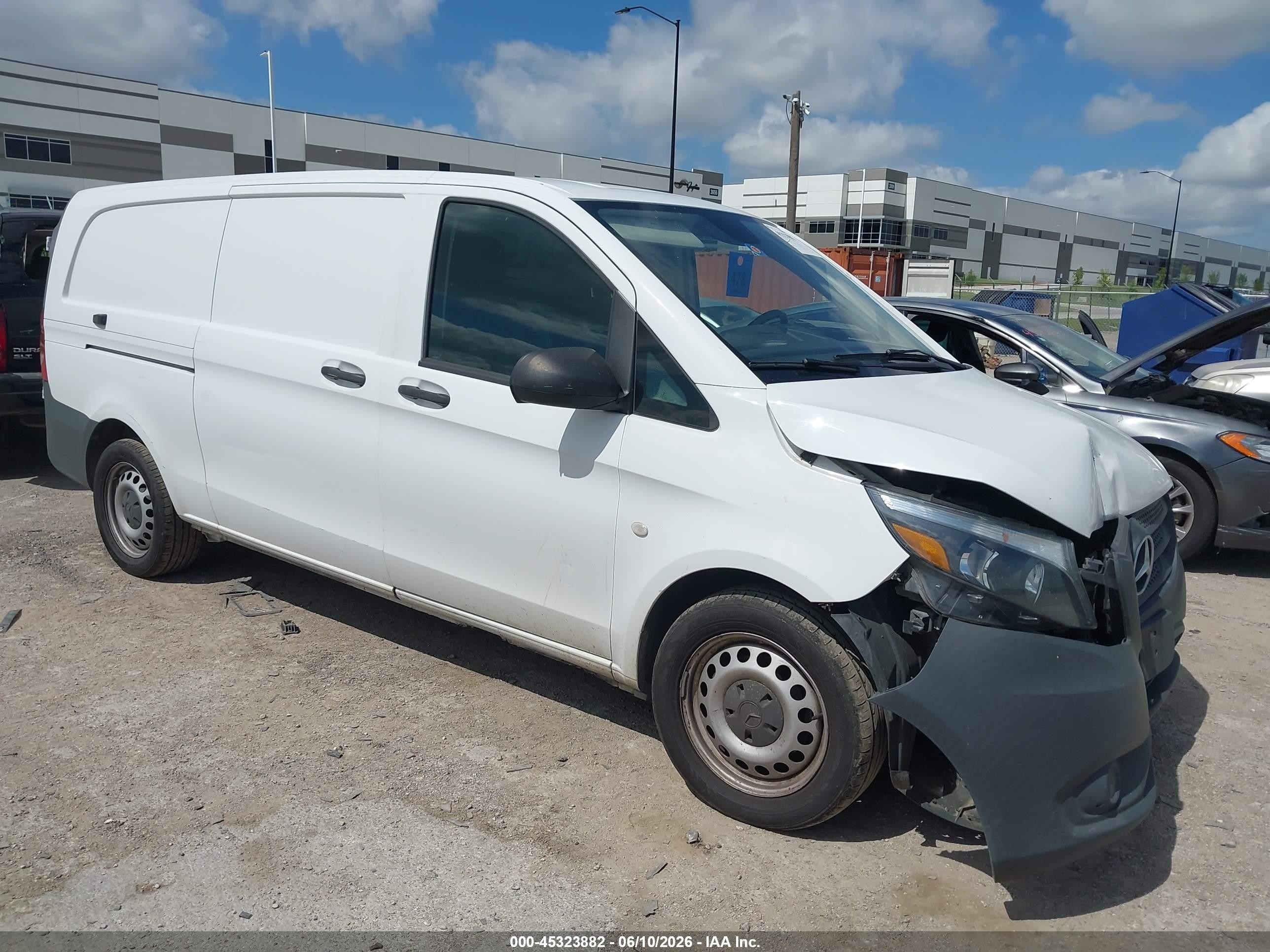 2019 Mercedes-Benz Metris Cargo, VIN WD3PG3EA5K3530831 — Front end
