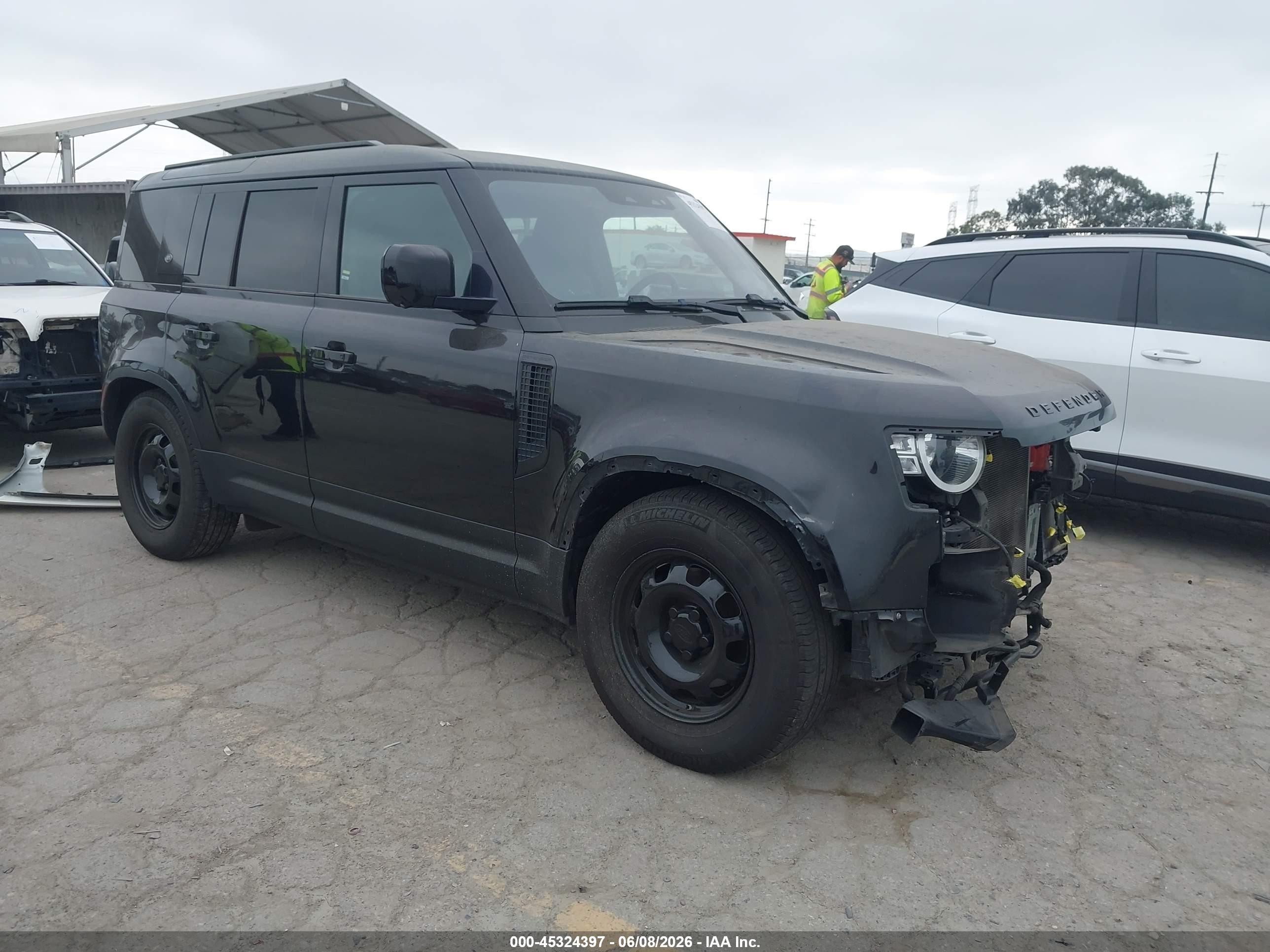 2020 Land Rover Defender, VIN SALEKEEX6L2018359 — Front end
