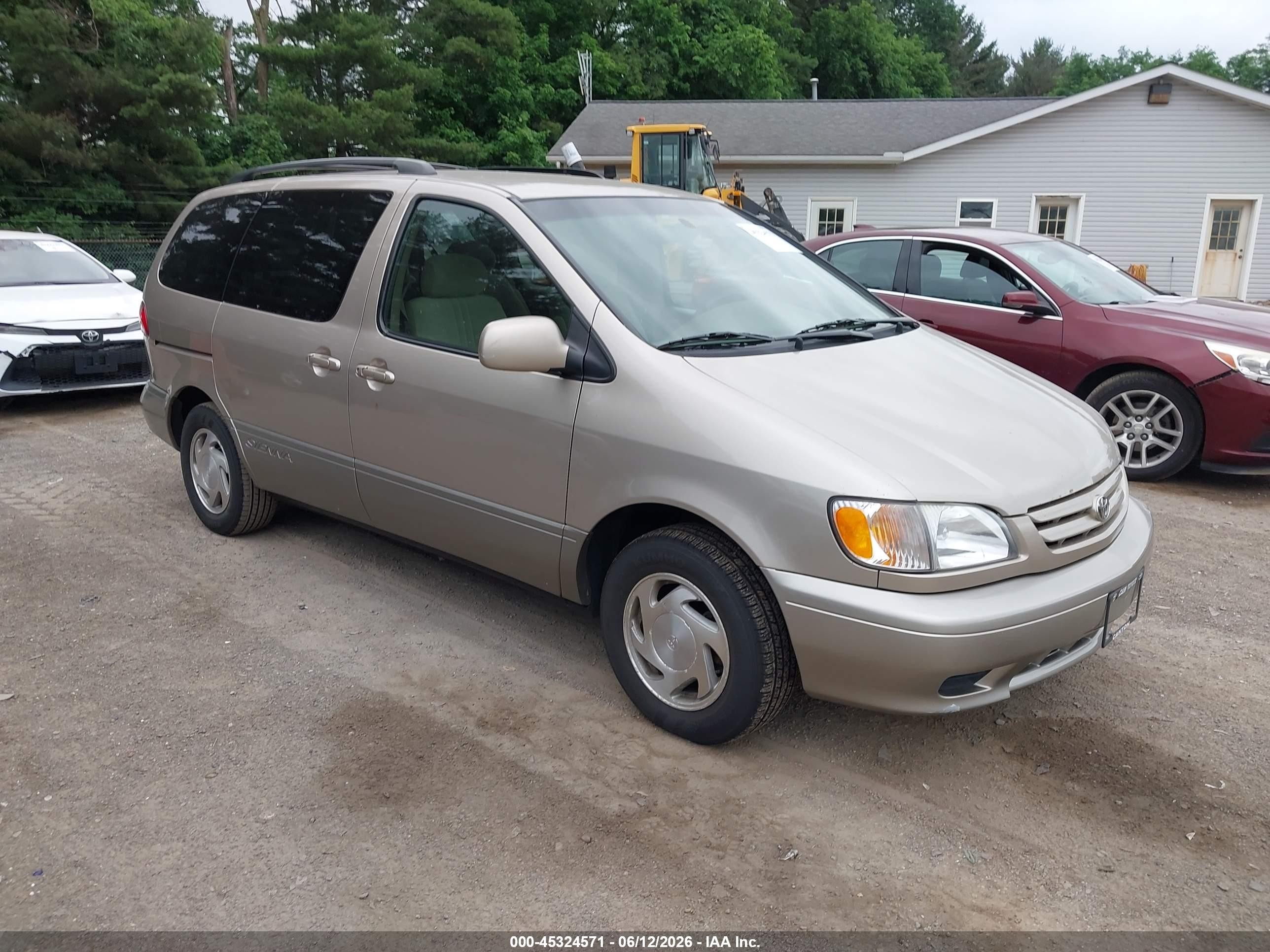 2003 Toyota Sienna LE, VIN 4T3ZF13C43U519876 — Normal wear