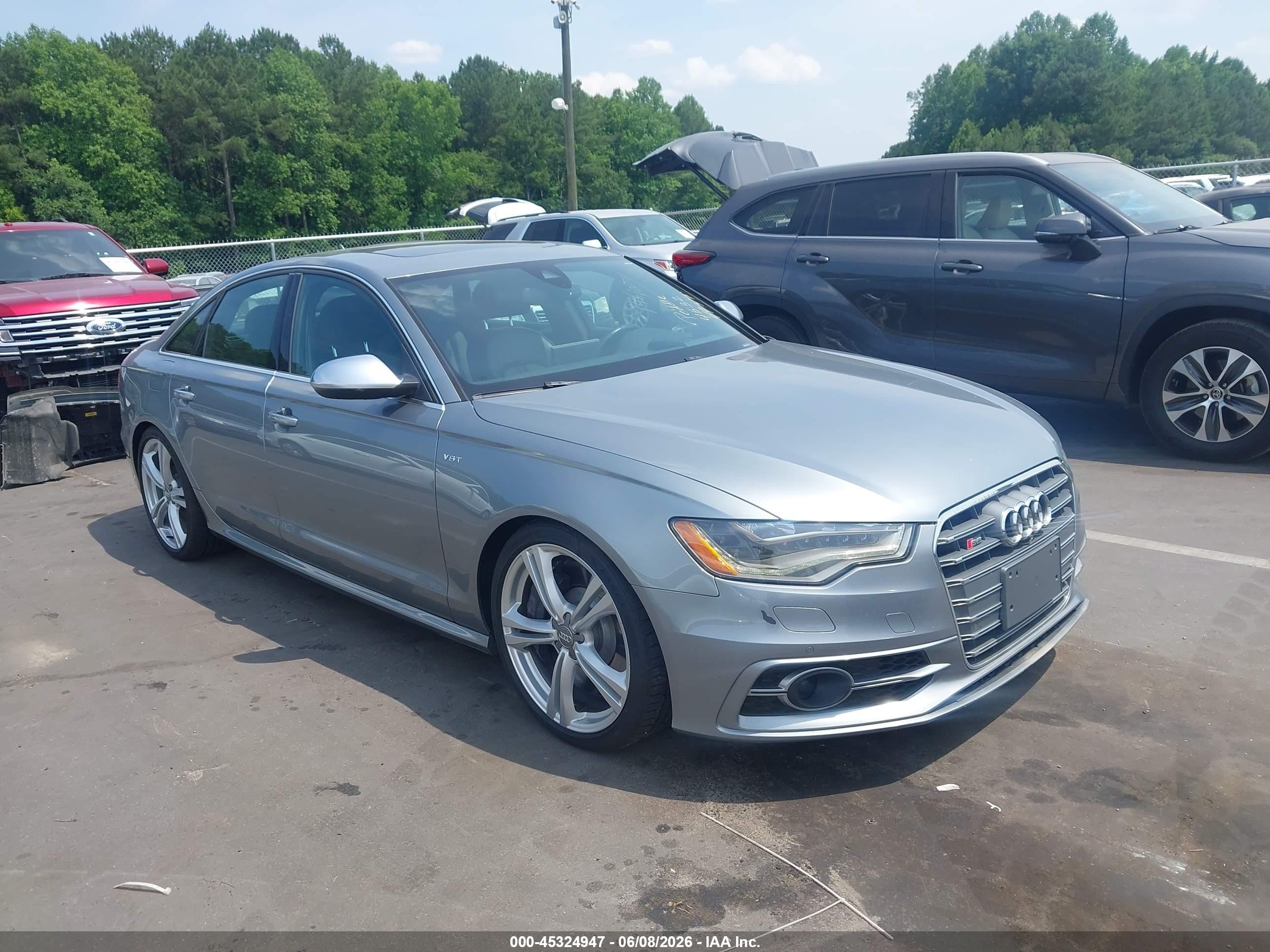 2013 Audi S6 Prestige, VIN WAUJ2AFC9DN082483 — Обычный износ