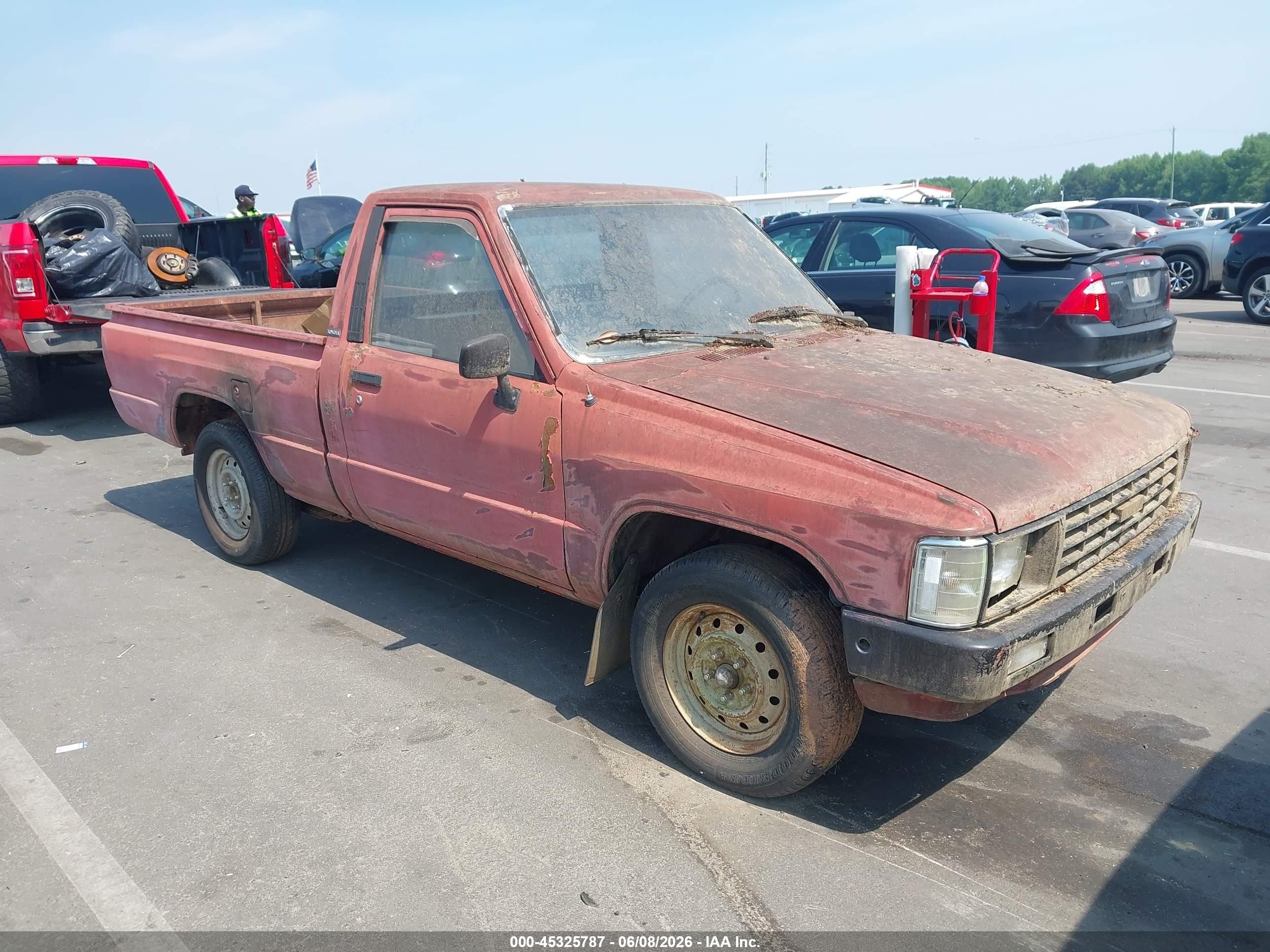 1986 Toyota Pickup, VIN JT4RN50R5G0150152 — Normal wear