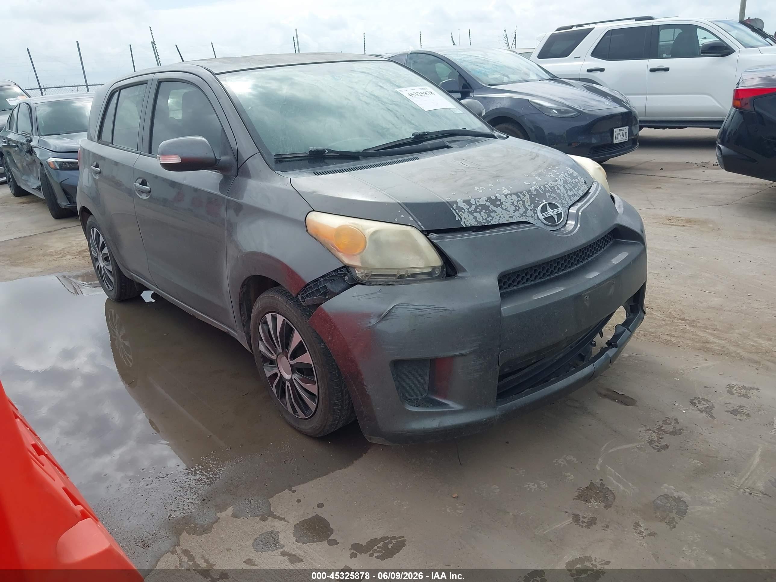 2011 Scion xD, VIN JTKKU4B45B1013109 — Front end