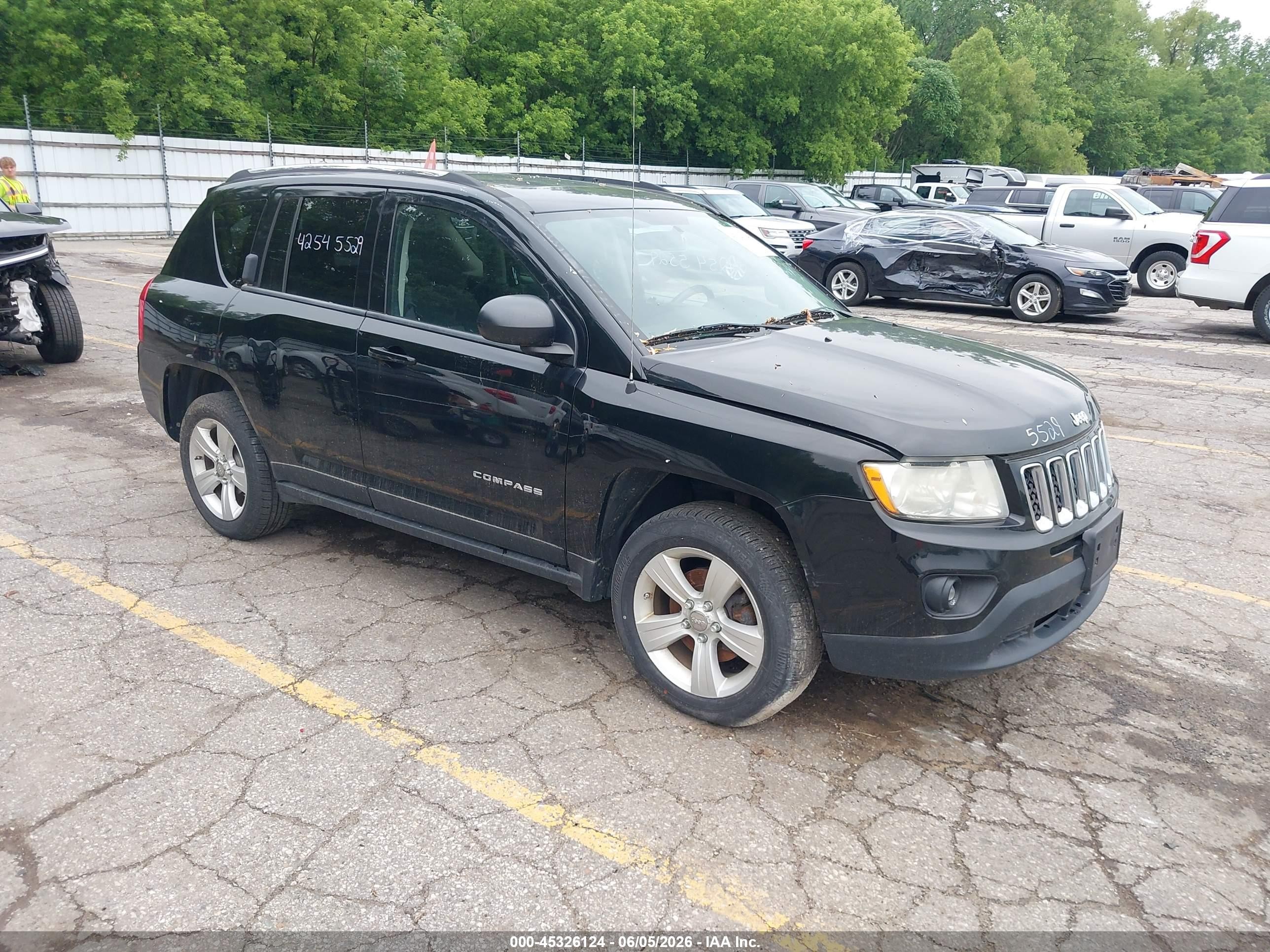 2012 Jeep Compass Latitude, VIN 1C4NJCEB3CD616593 — Not stated