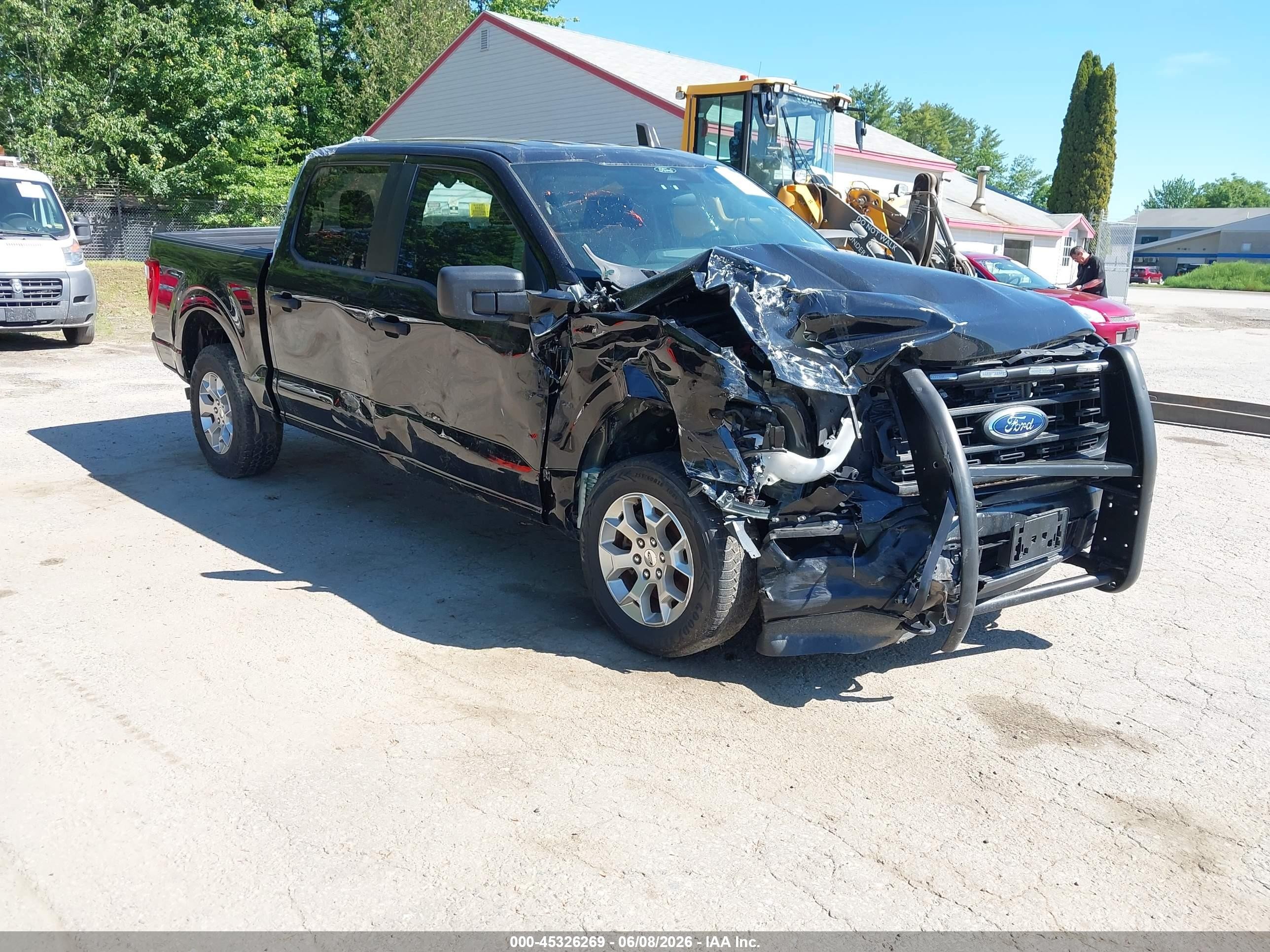 2022 Ford F-150 Police Responder XL, VIN 1FTFW1P8XNKE89965 — Front end