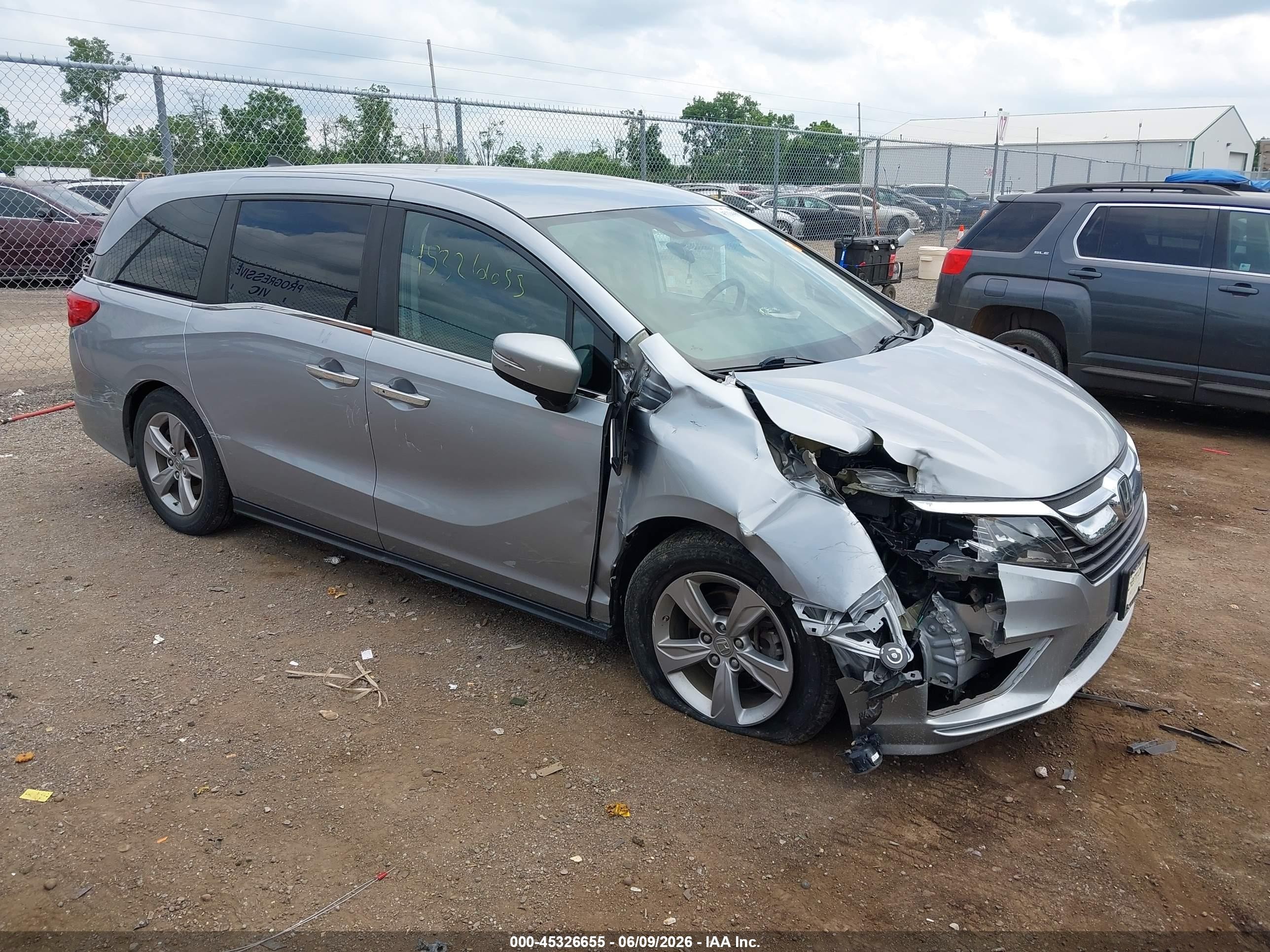 2020 Honda Odyssey EX, VIN 5FNRL6H54LB045935 — Side
