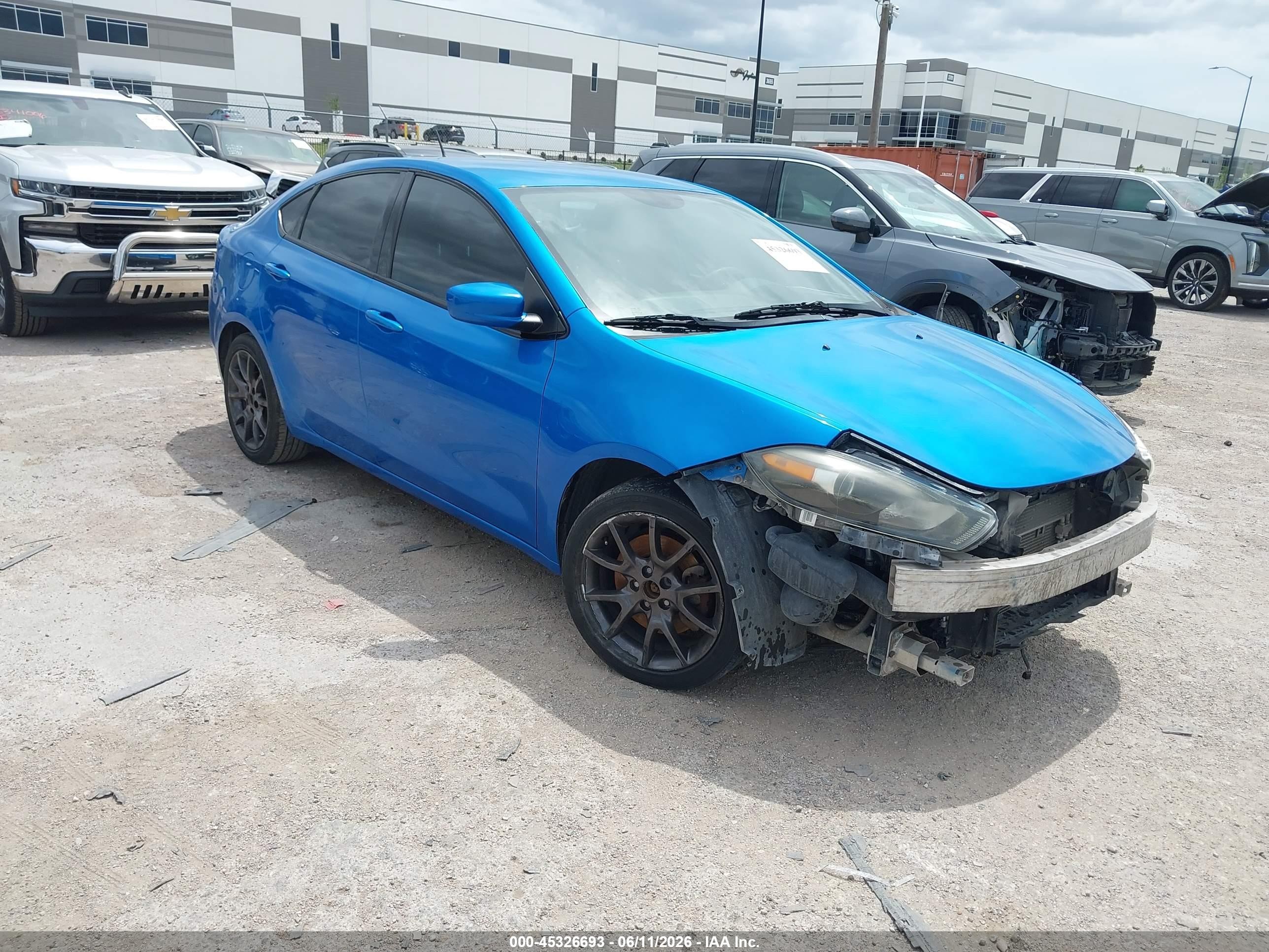 2015 Dodge Dart SE, VIN 1C3CDFAAXFD392275 — Front end