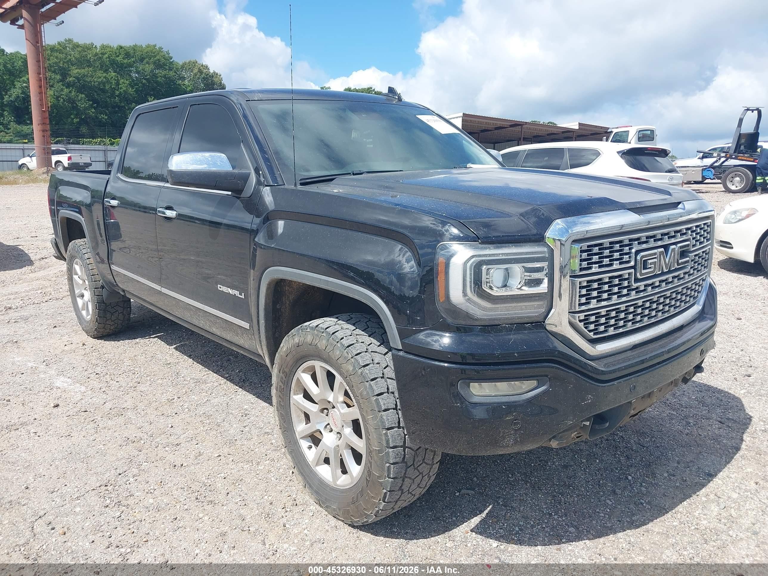 2016 GMC Sierra 1500 Denali, VIN 3GTU2PEC2GG145666 — Front end