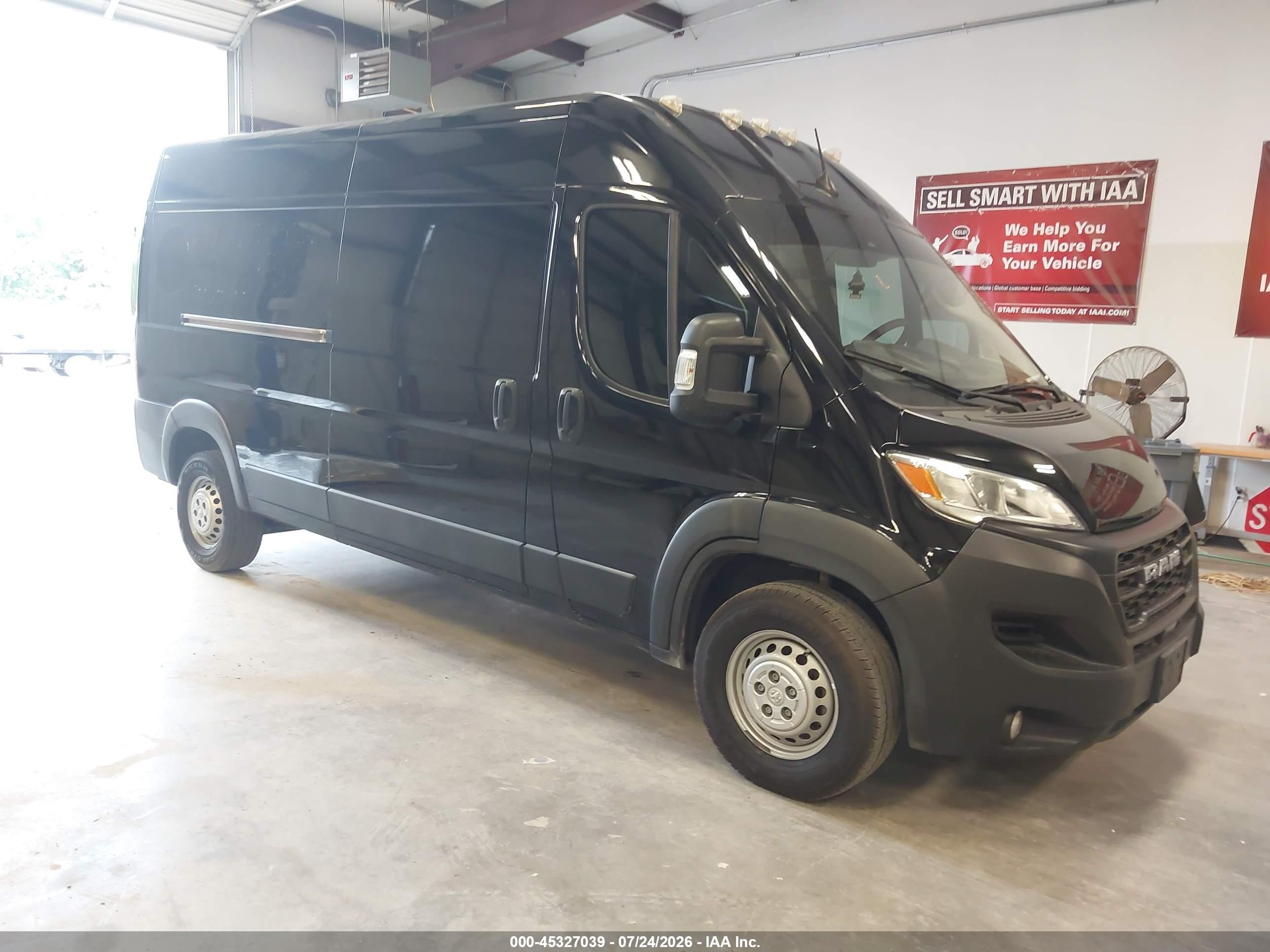 2024 Ram ProMaster Cargo Tradesman, VIN 3C6MRVHG7RE152066 — Обычный износ