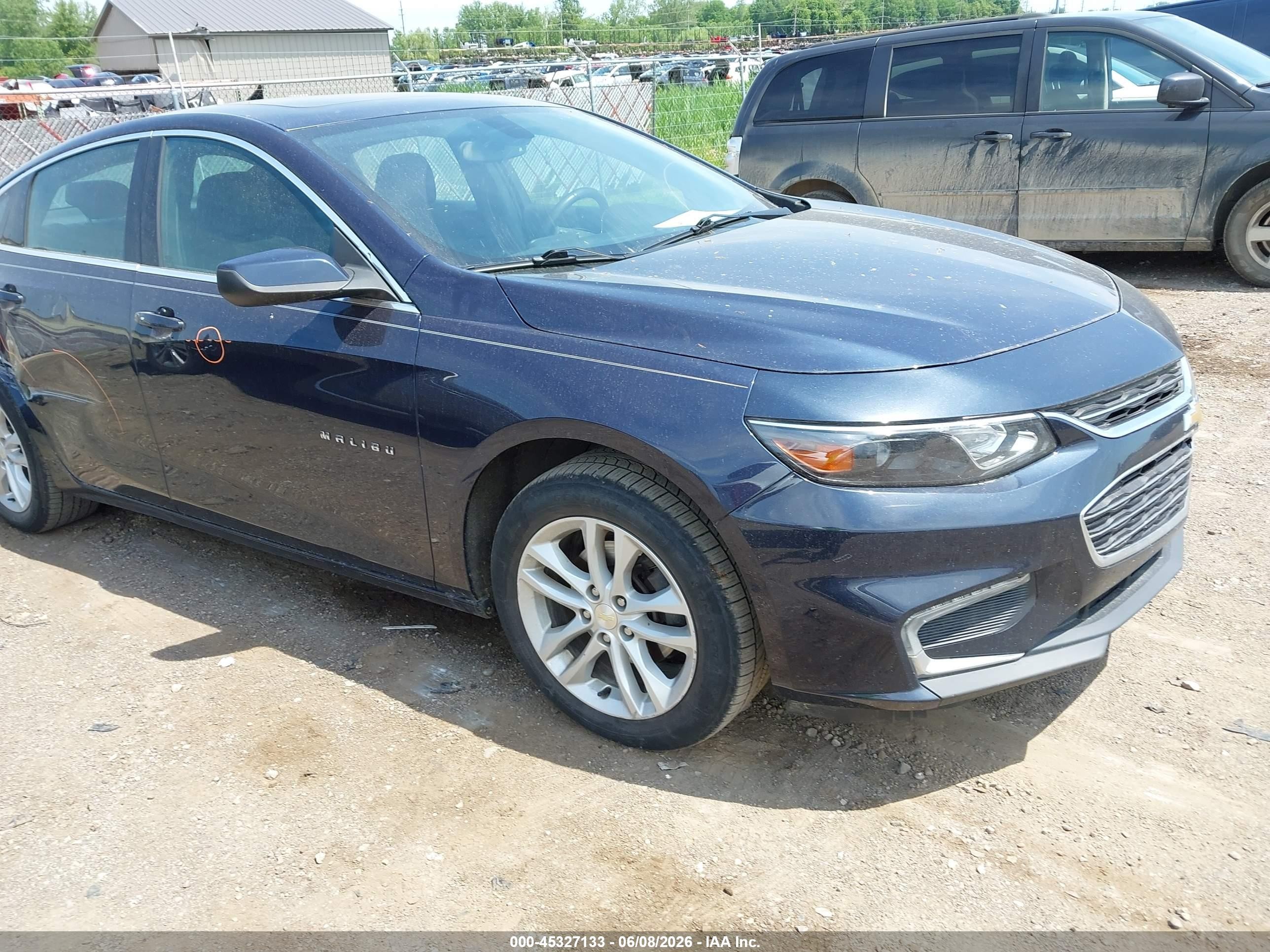 2017 Chevrolet Malibu LT, VIN 1G1ZE5ST3HF120292 — Rear end